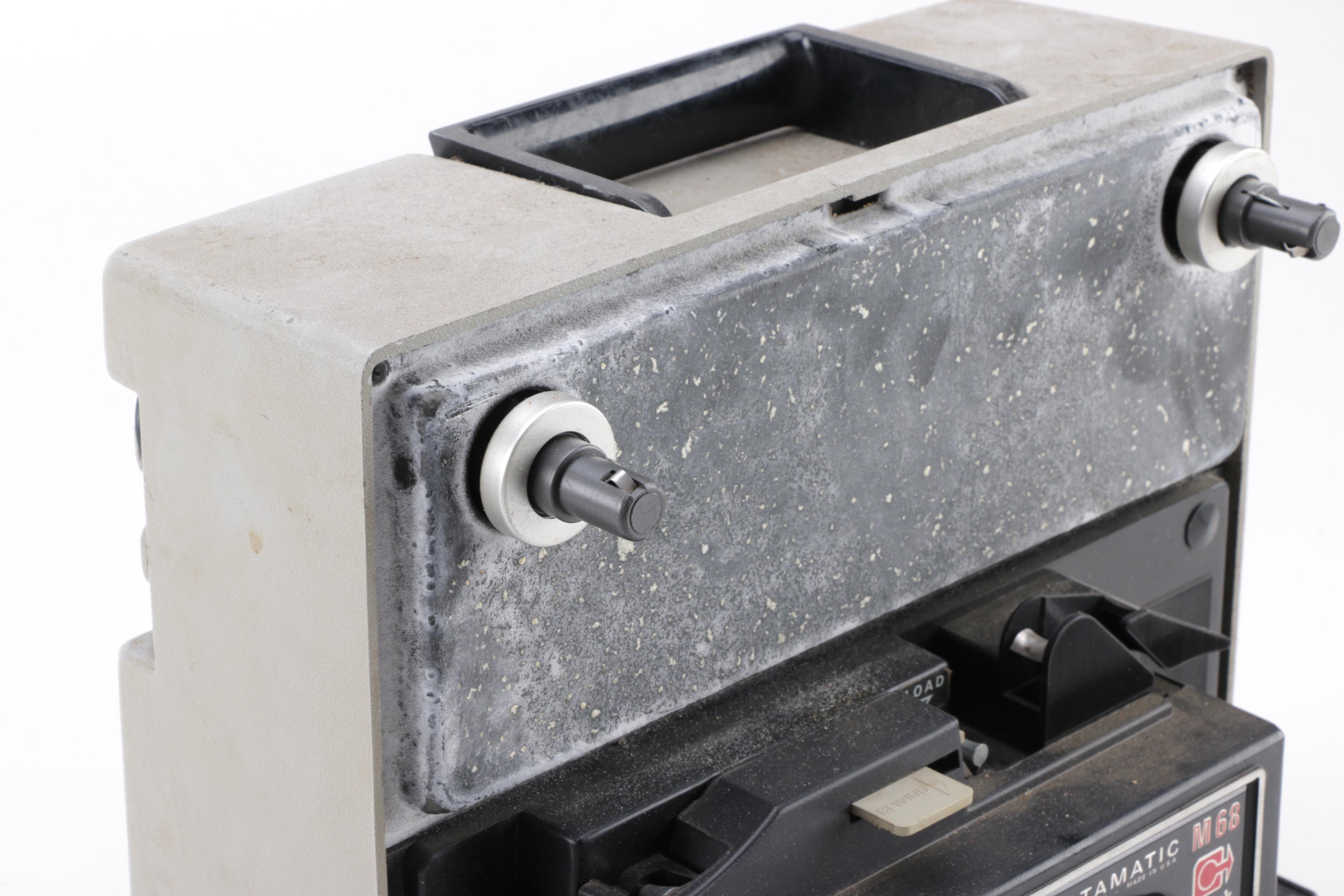 Kodak M68 Instamatic Movie Projector