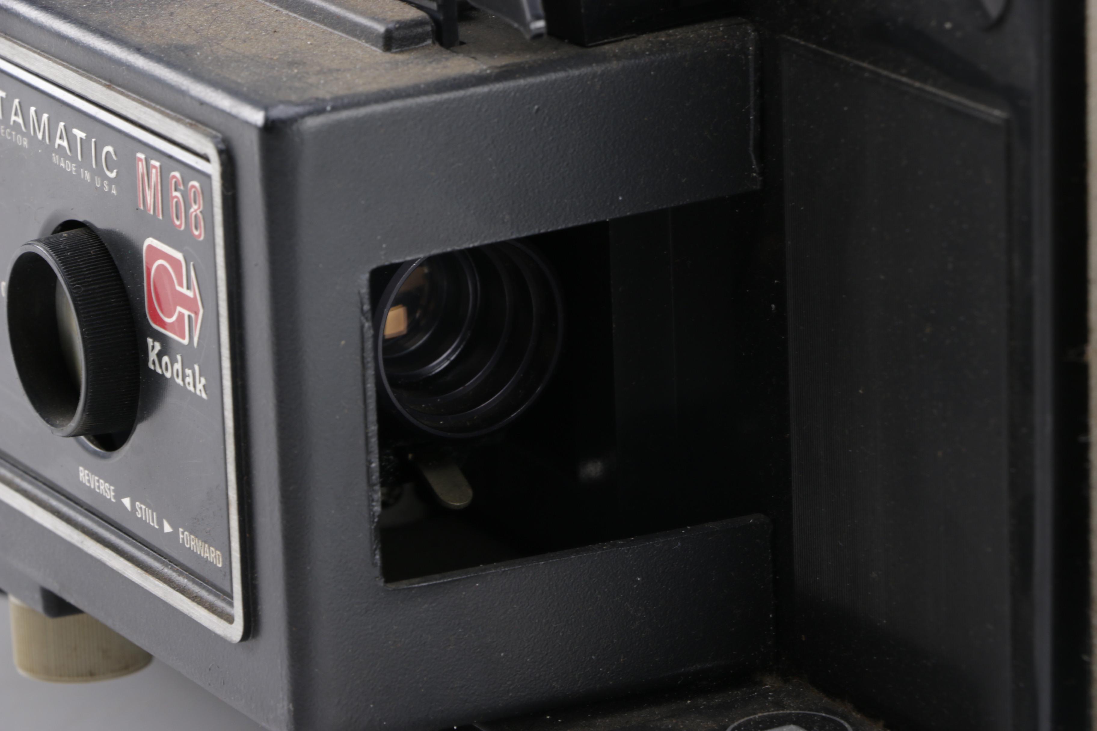 Kodak M68 Instamatic Movie Projector