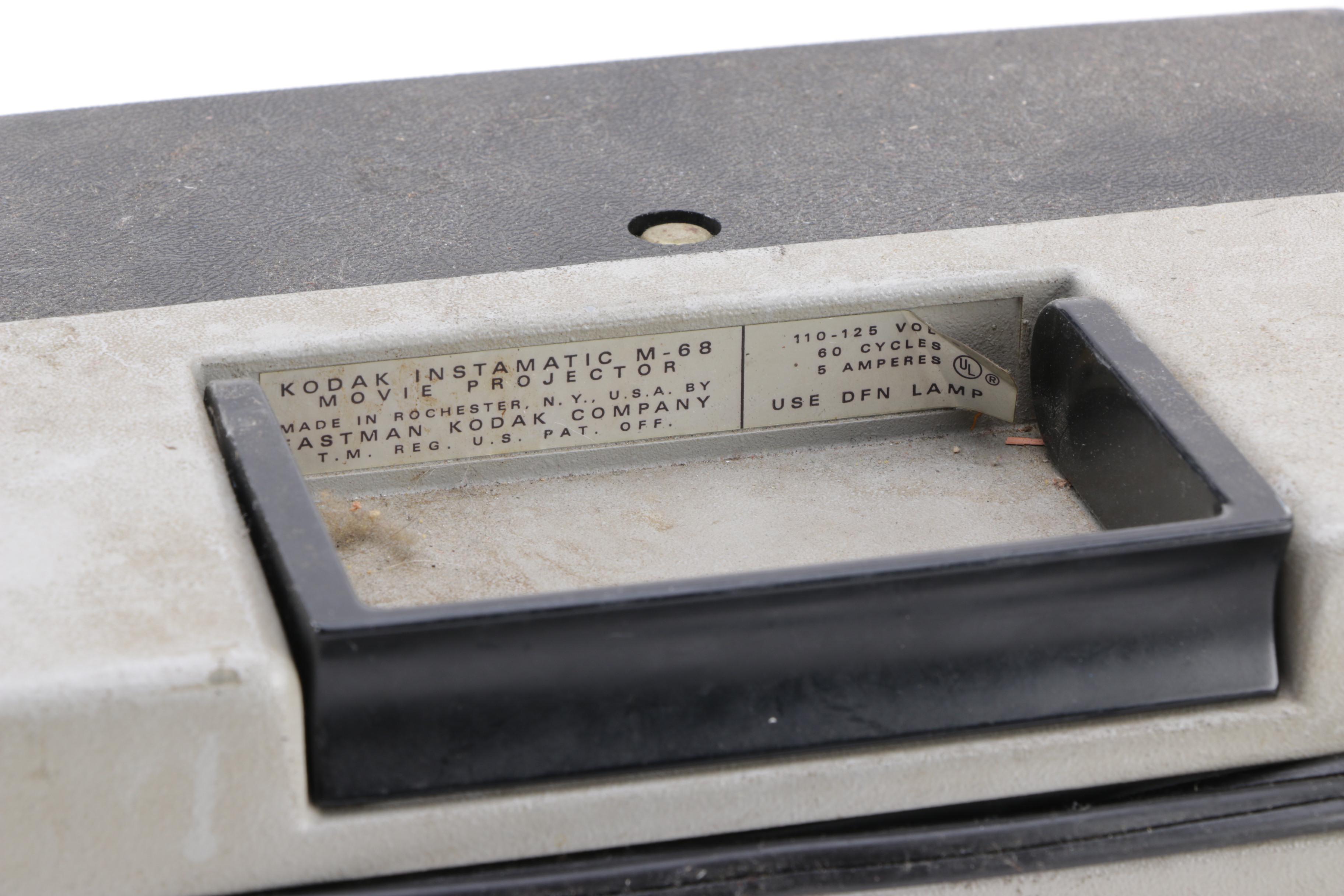 Kodak M68 Instamatic Movie Projector