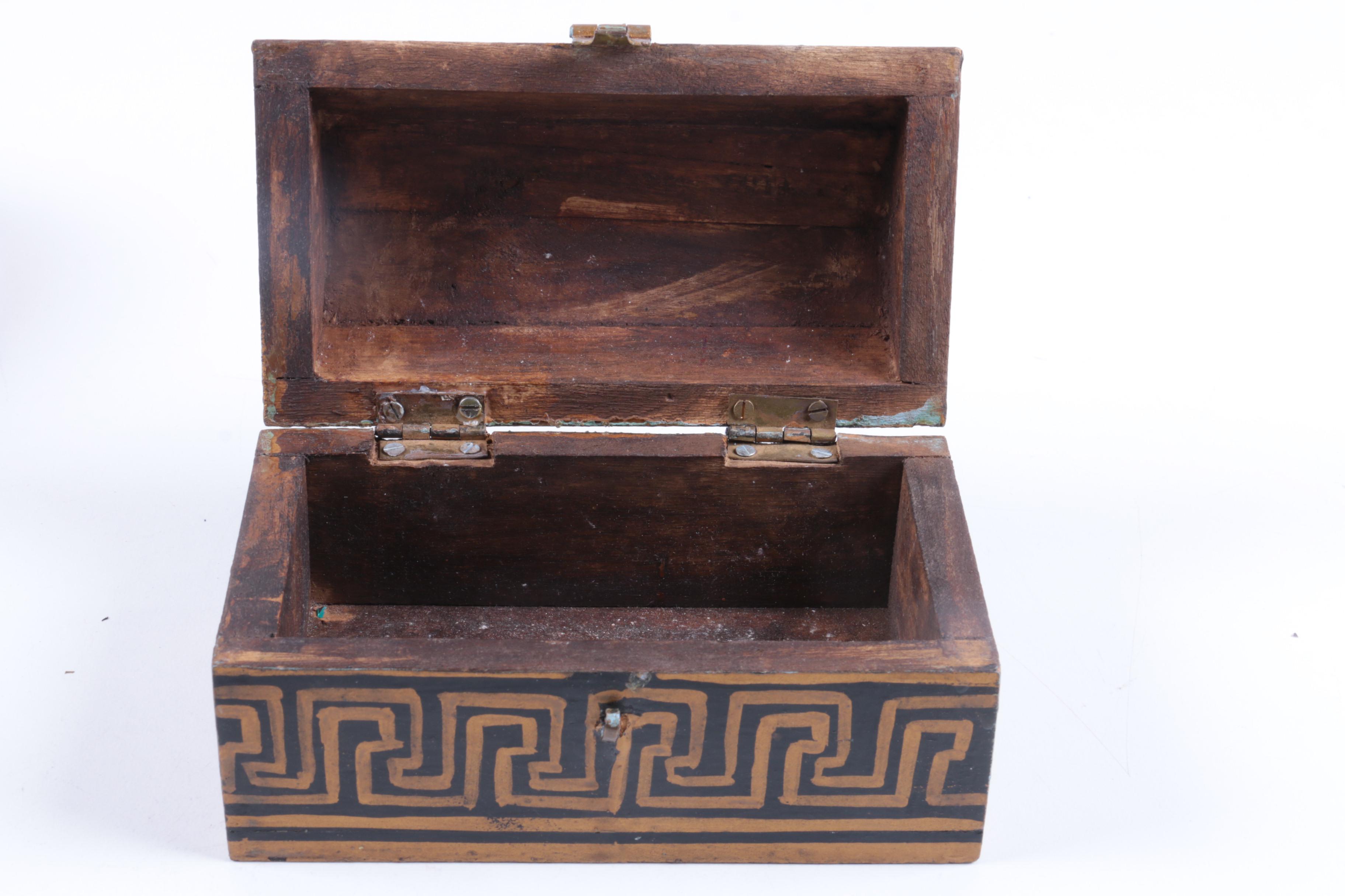 Vintage Decor Assortment