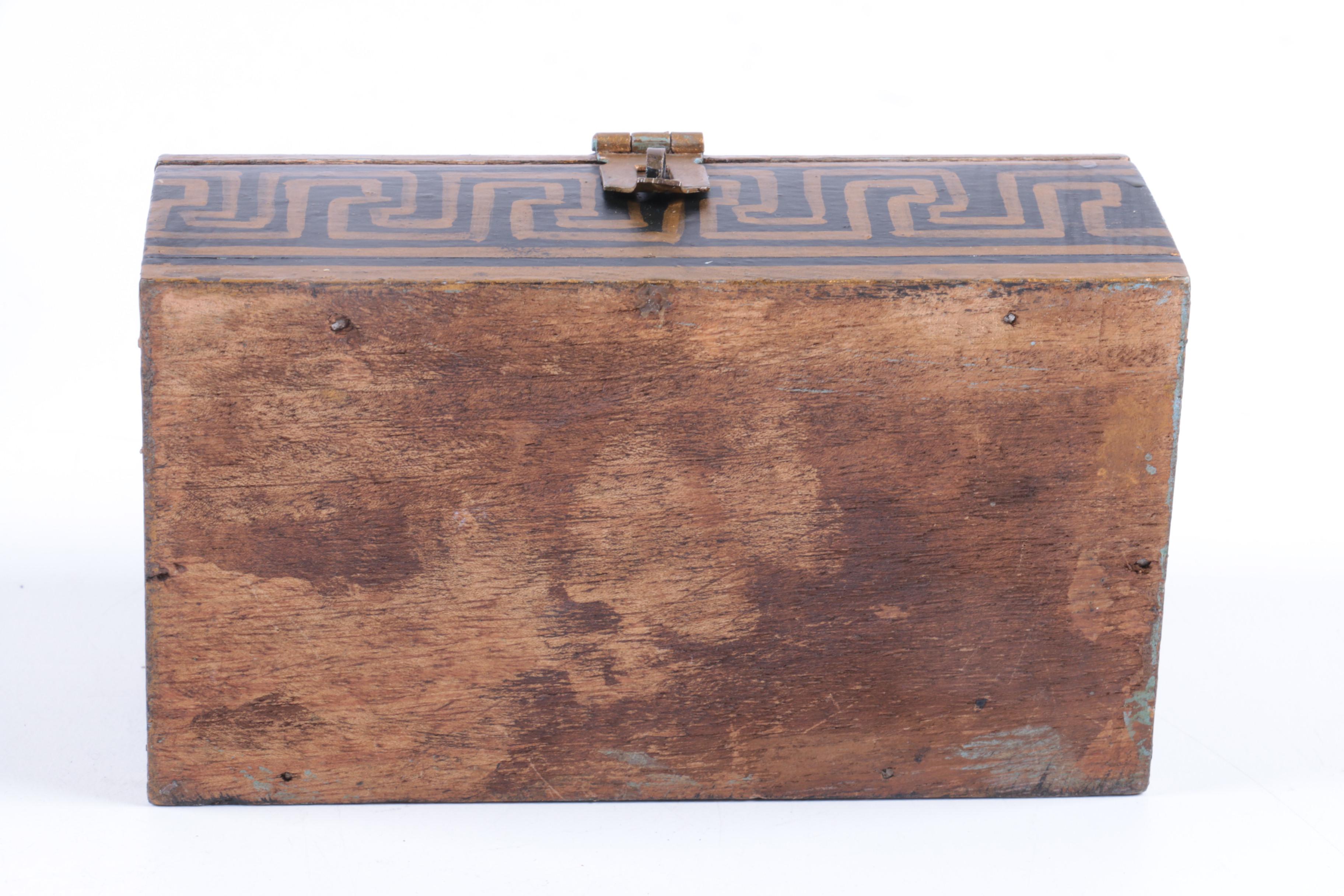 Vintage Decor Assortment