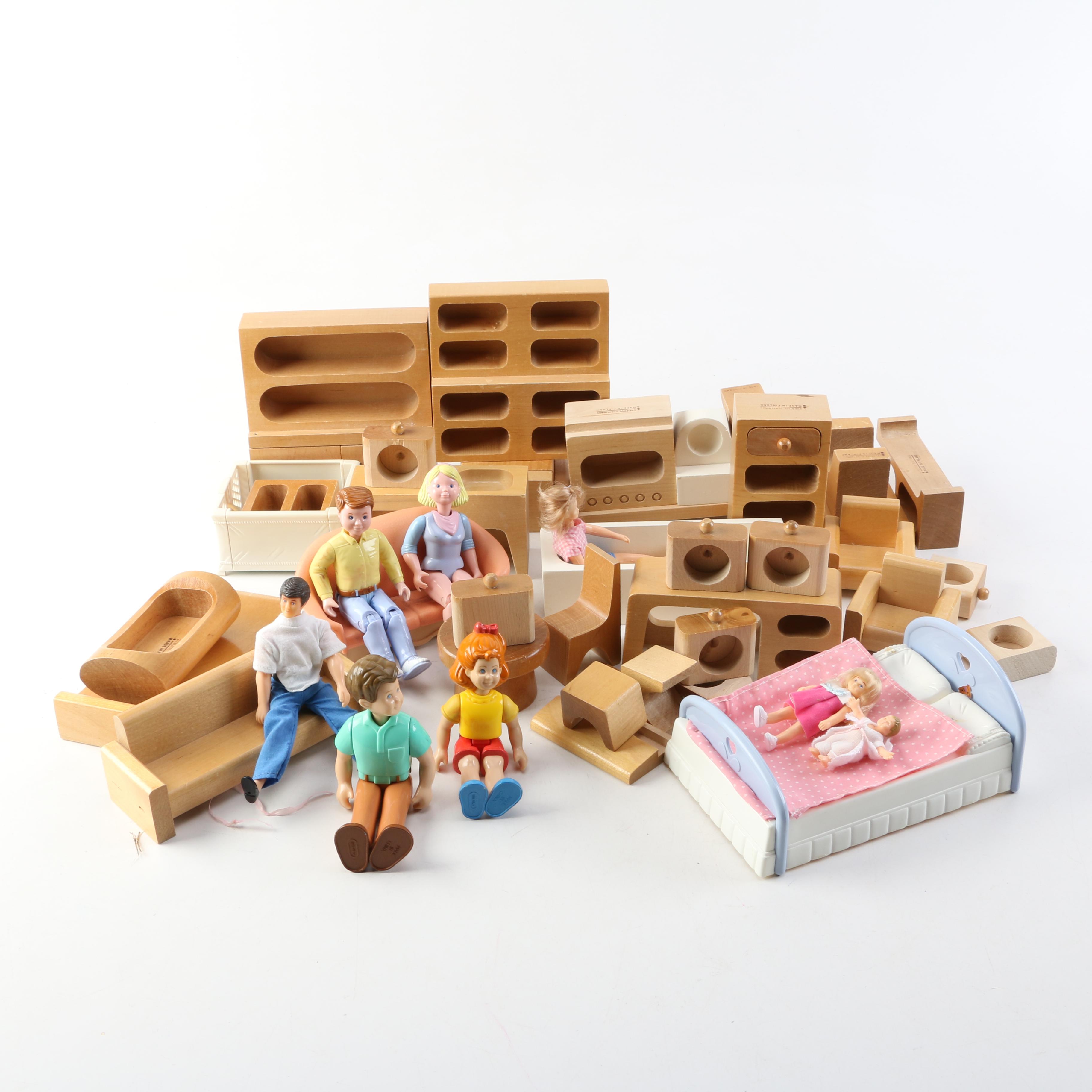 "Creative Playthings" Wooden Doll Furniture and Little Tikes Dolls