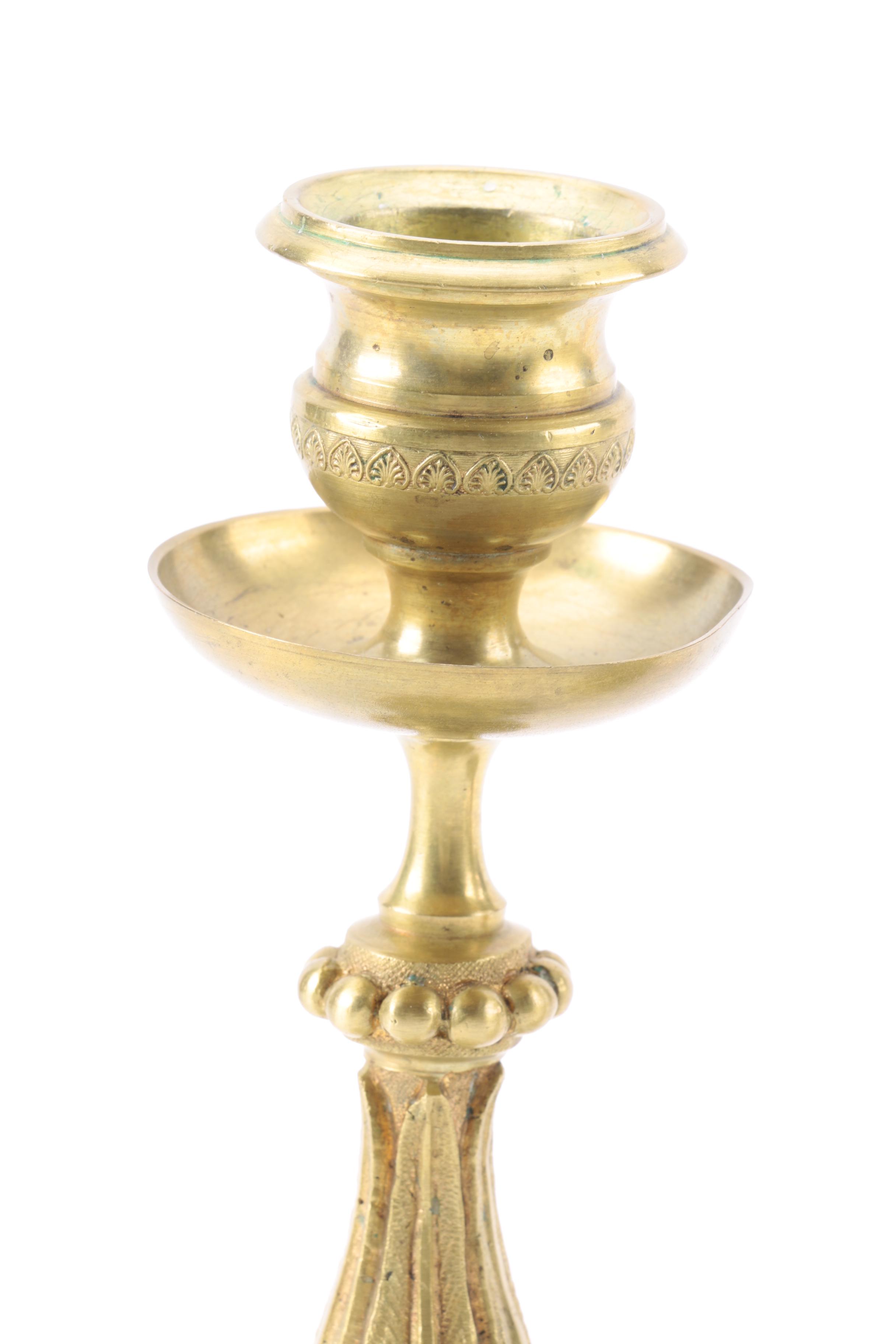 Kein Serpentine Jewelry Box and Brass Decorative Items