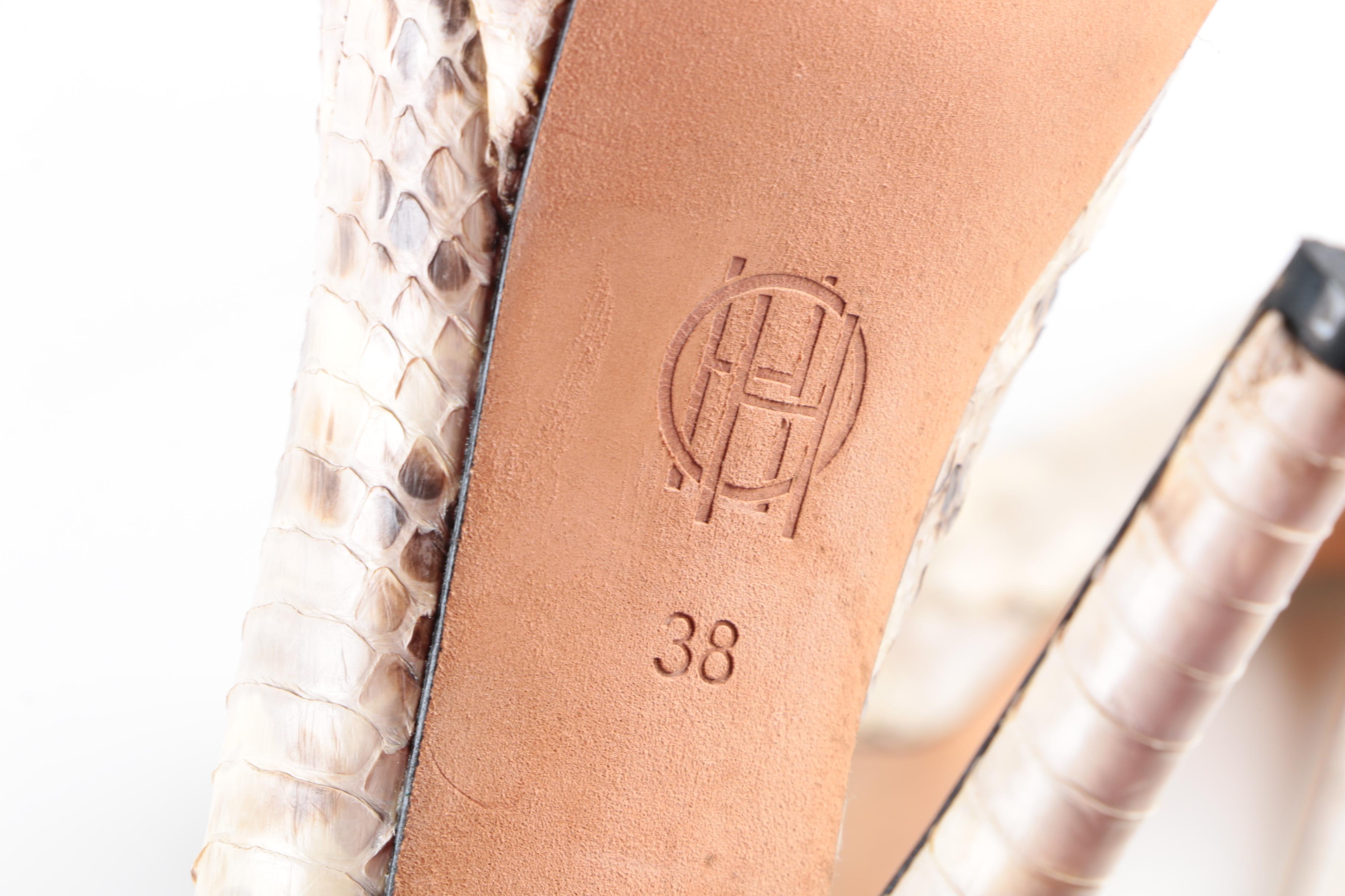 House of Harlow Snake Skin Pumps