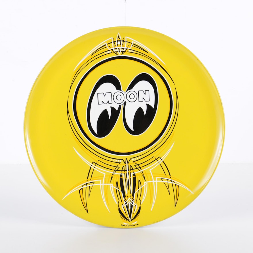 Fat Daddy Hand-Painted Metal Disk "Moon Eyes"