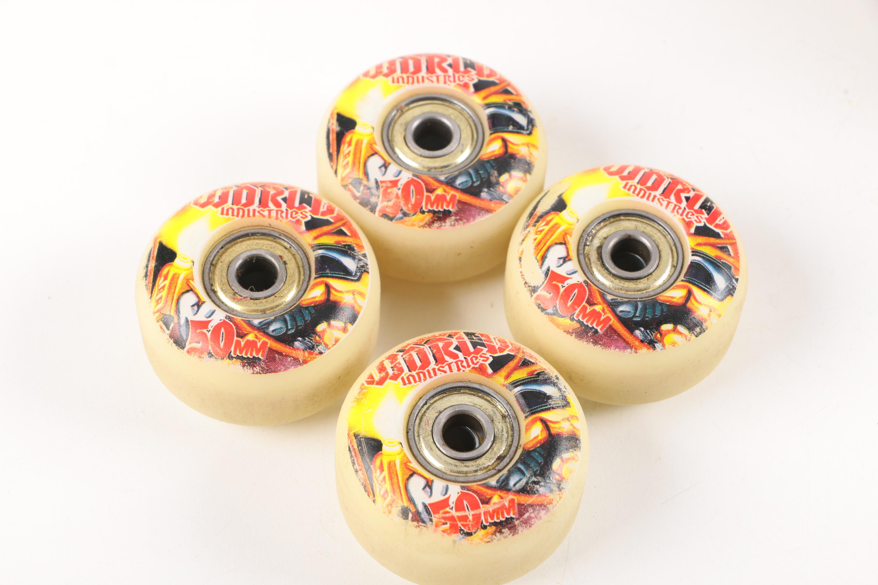 Men's Pro Line 900 Inline Skates with Spare Wheels