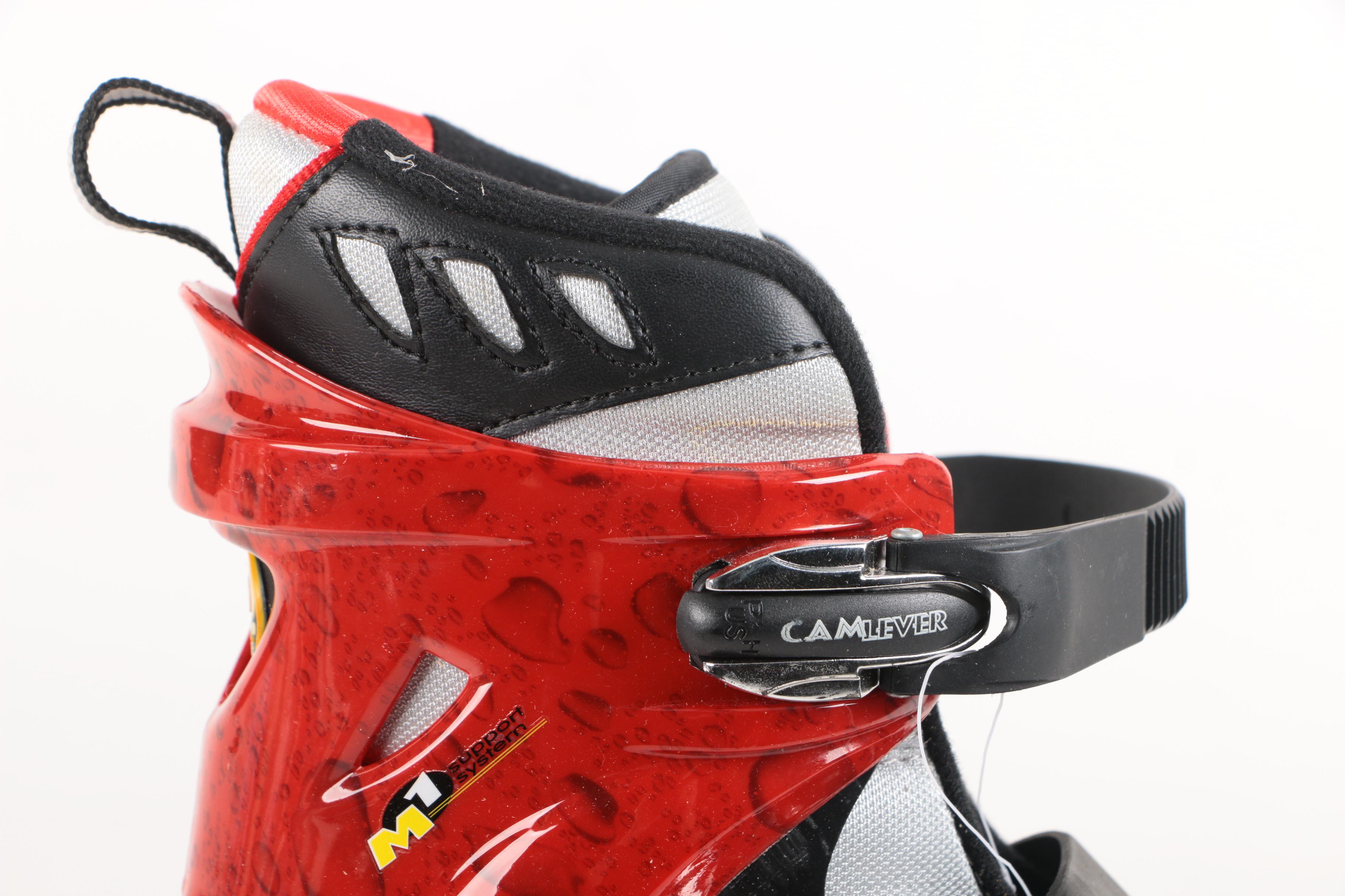 Men's Pro Line 900 Inline Skates with Spare Wheels