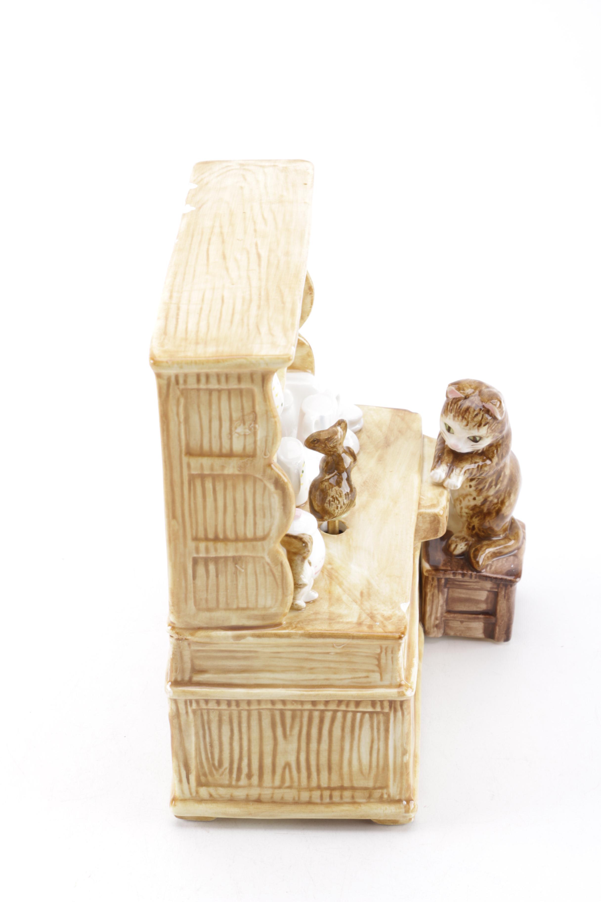 Schmid Beatrix Potter "The Tailor of Gloucester" Music Box