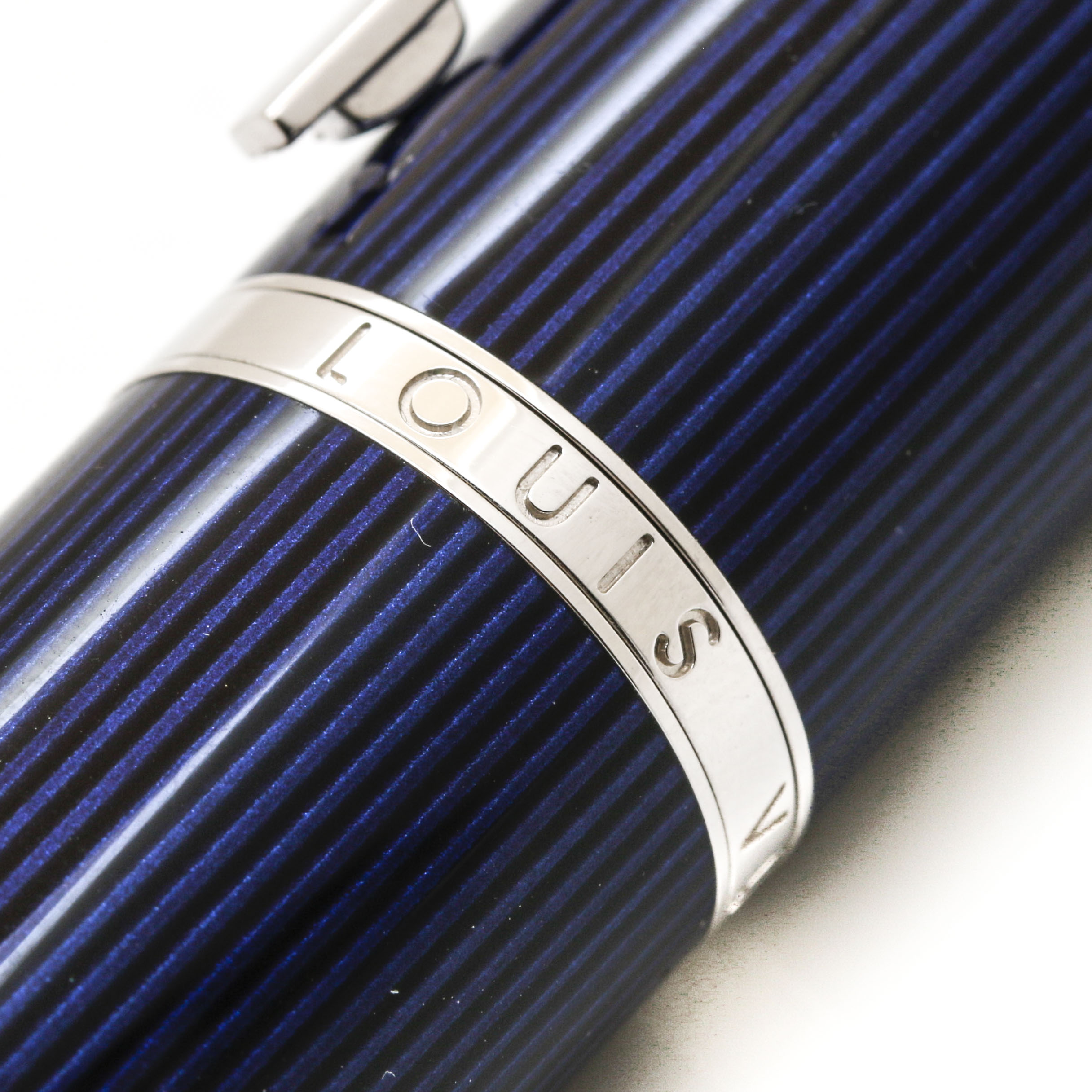 Louis Vuitton 18K White Gold Fountain Pen