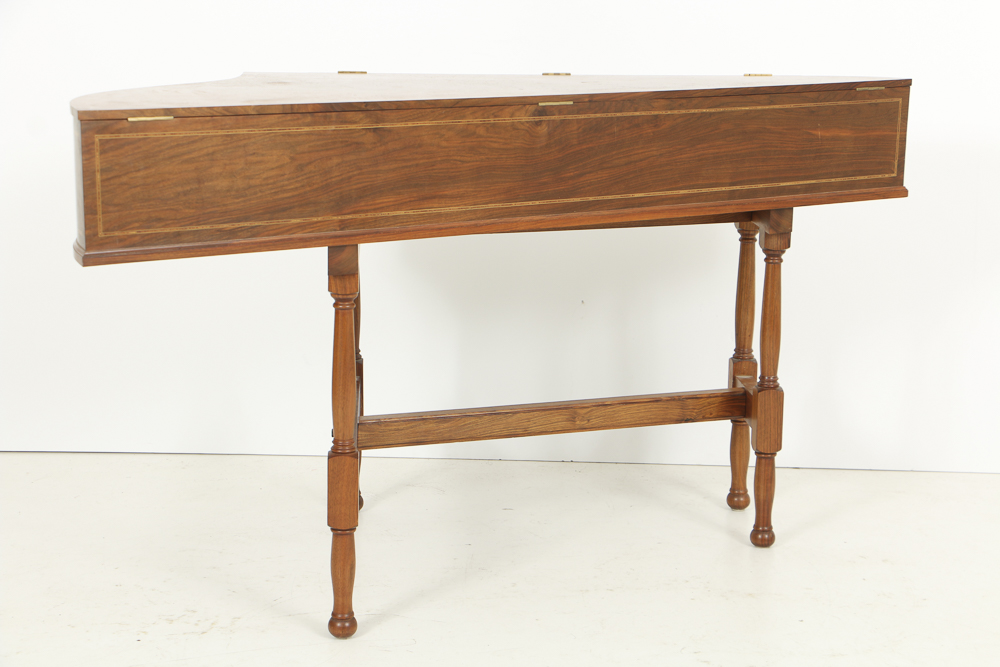 Arnold Dolmetsch Wing-Shaped Spinet Harpsichord