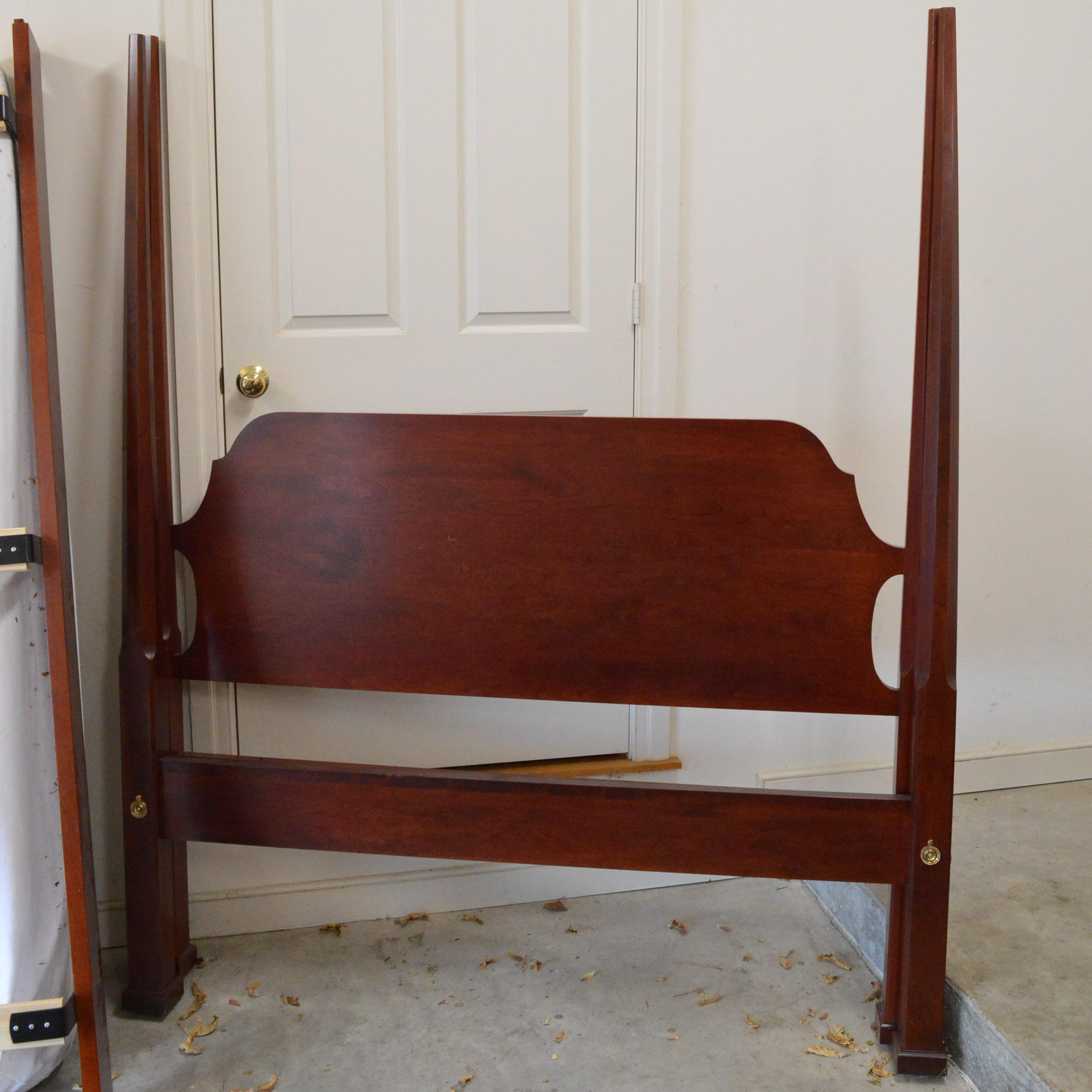 Cherry Pencil-Post Bed Frame in Queen-Size