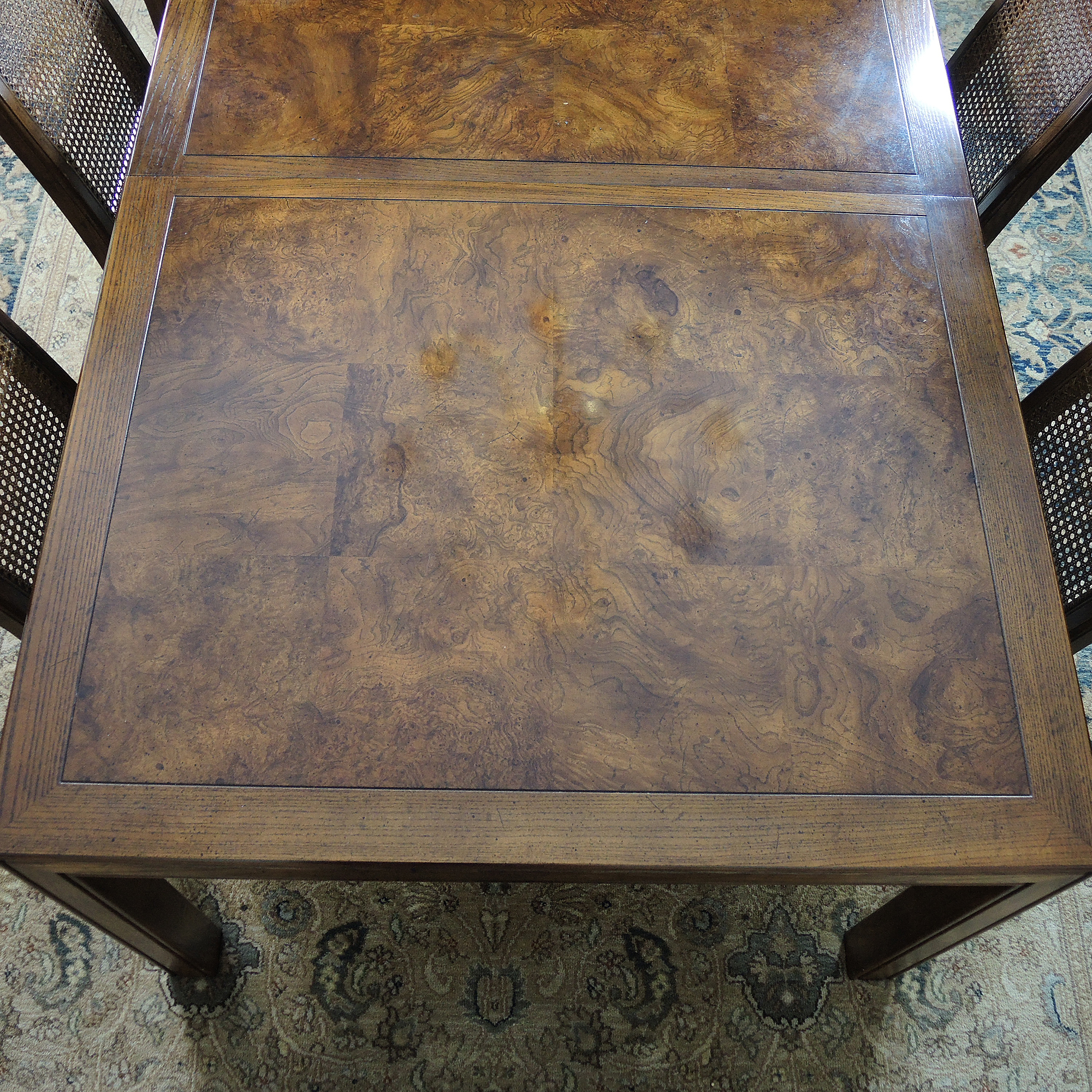 Henredon Scene One Dining Table With Eight Chairs