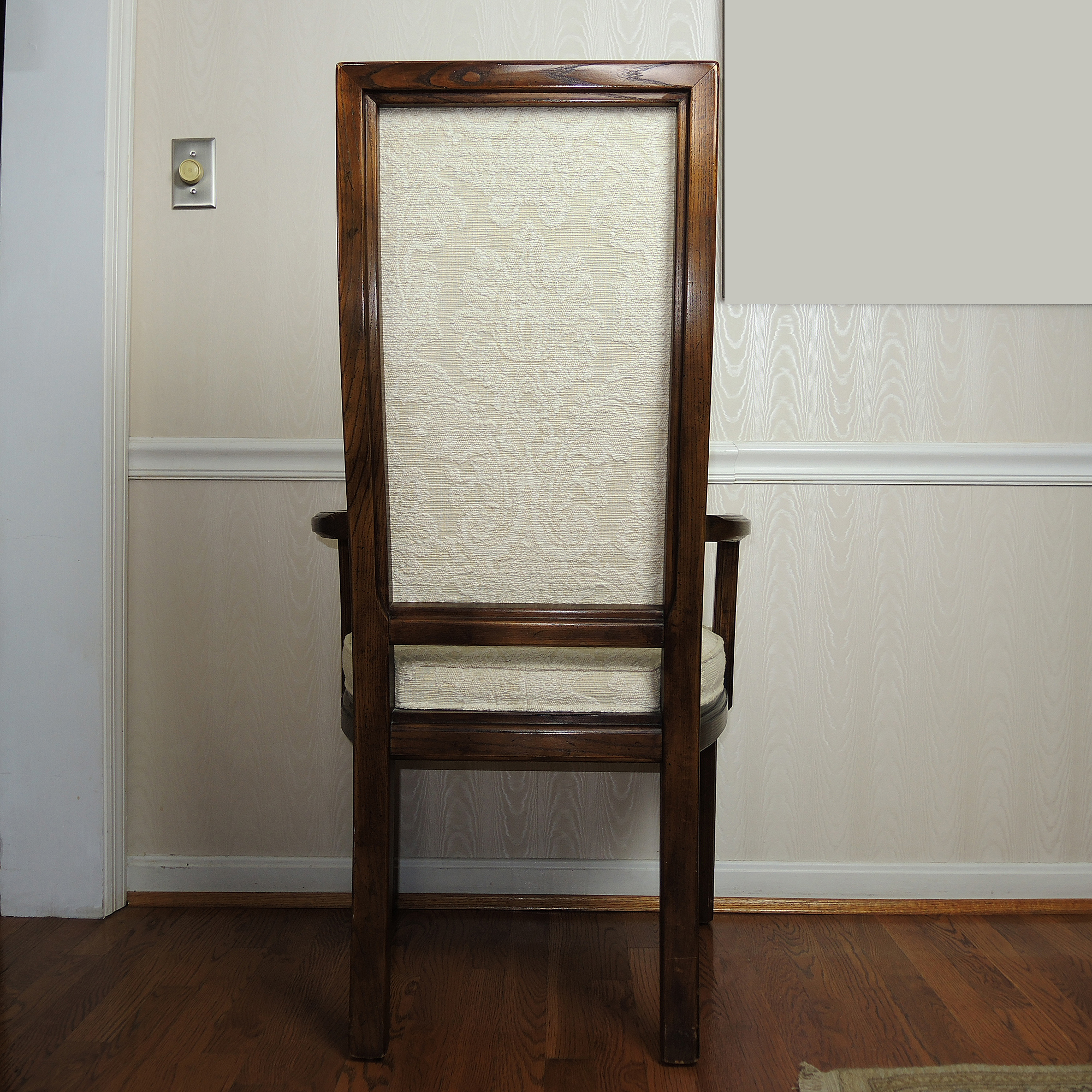 Henredon Scene One Dining Table With Eight Chairs