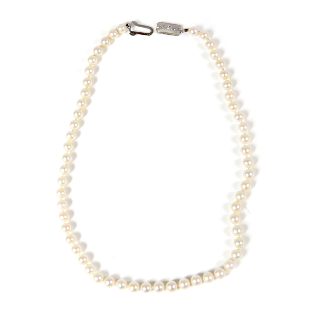 Vintage Cultured Pearl Necklace with Sterling Silver Closure