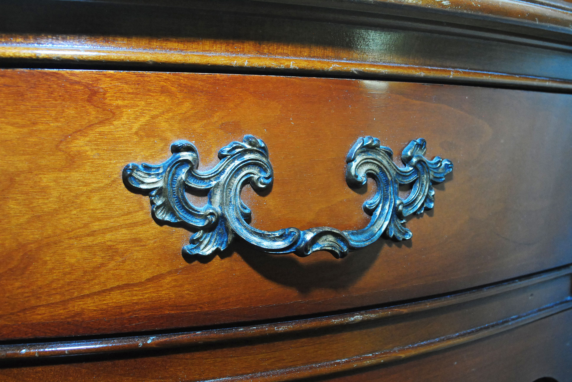 Vintage Victorian Style Side Table