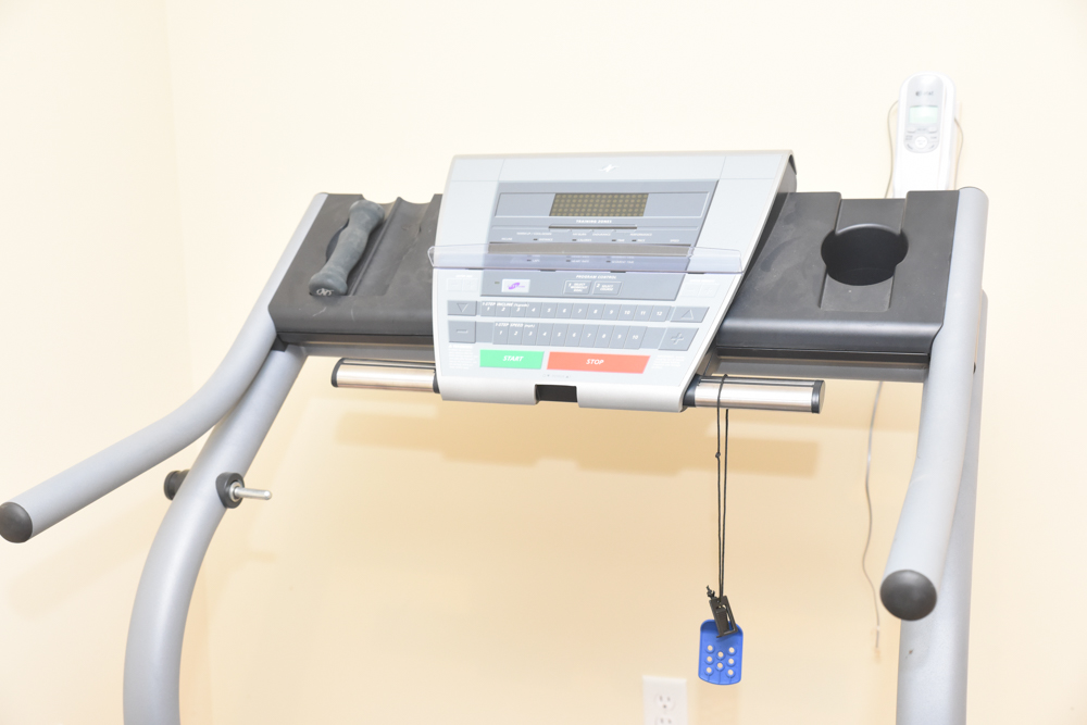 NordicTrack APEX 4100i Treadmill