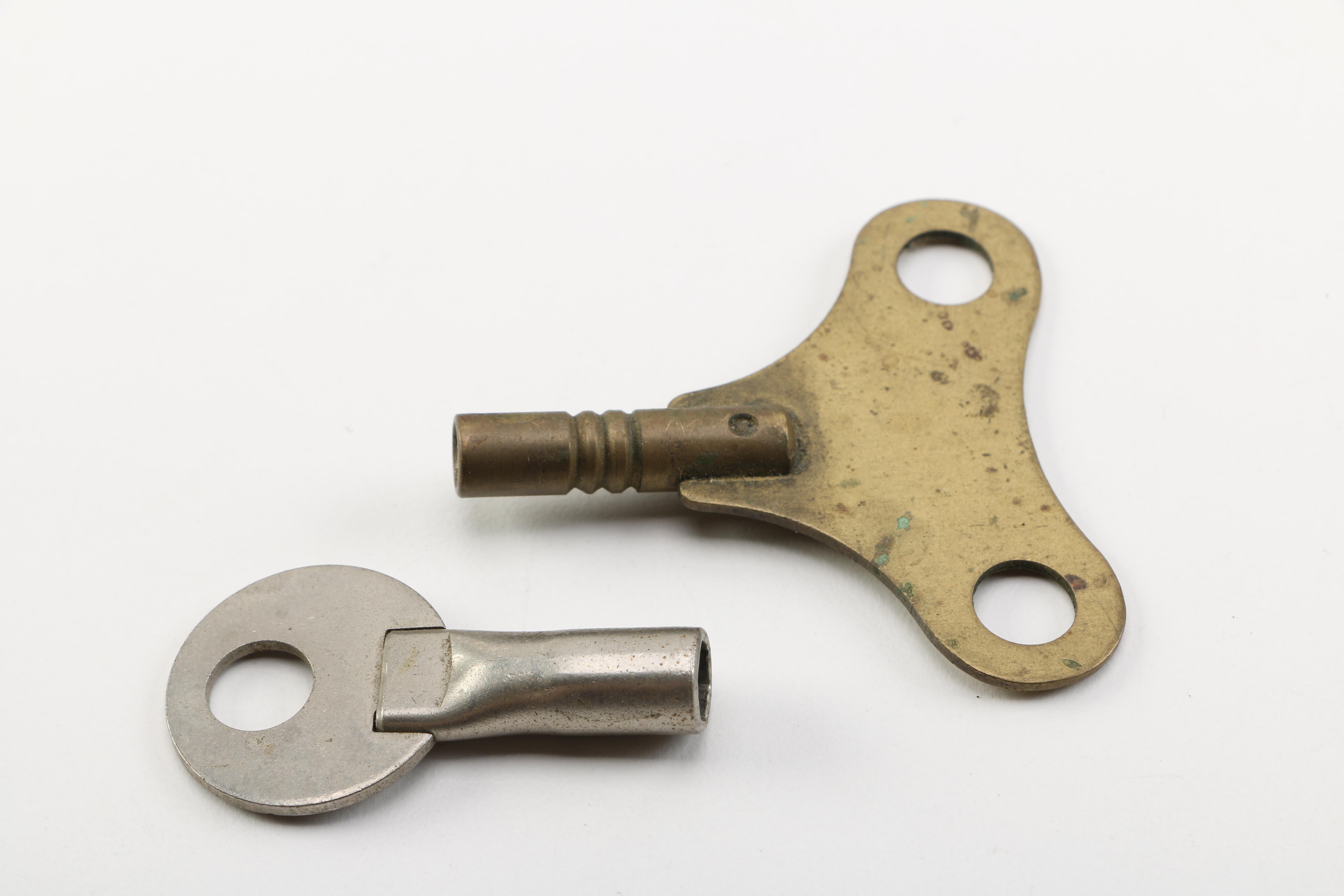 Vintage Wood Regulator Wall Clock