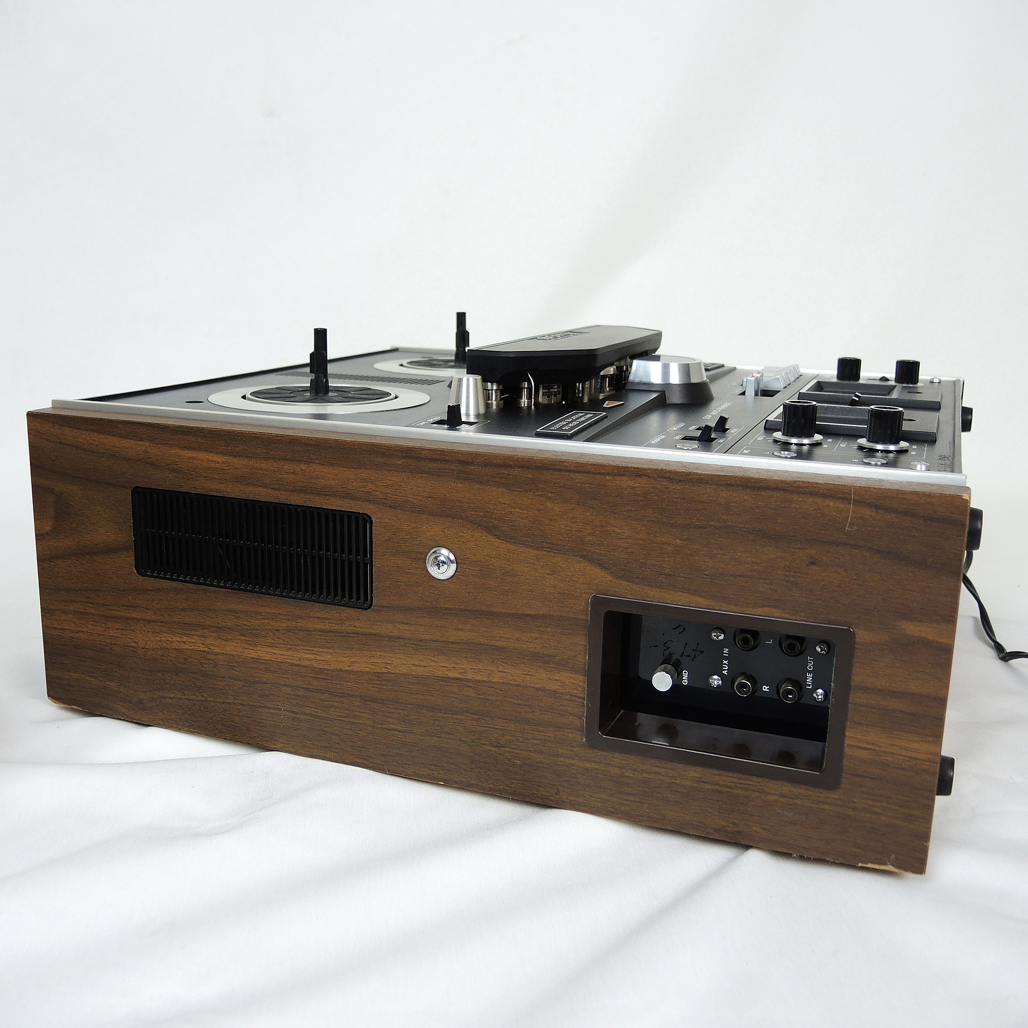 Sony Bi-Directional TC-580 Tape Recorder With Accessories