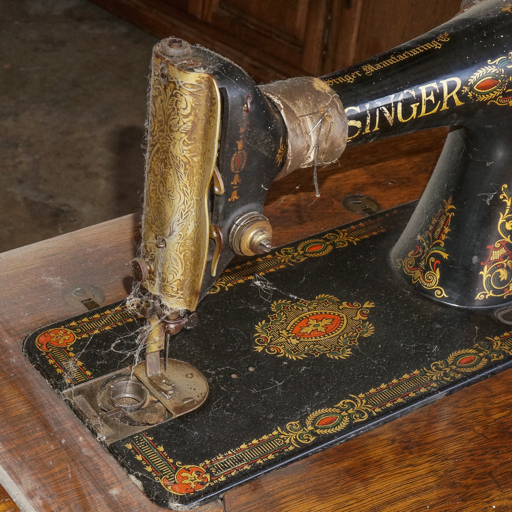 Antique Singer Sewing Machine Table