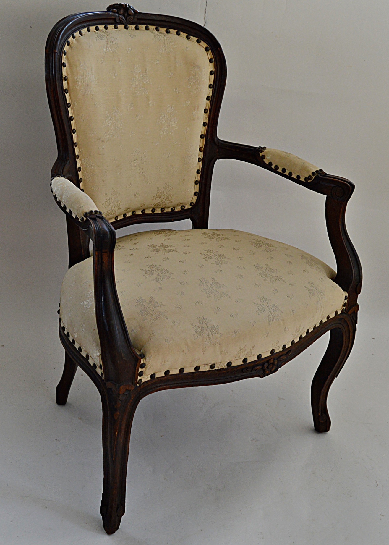 Vintage Louis XV Style Fanteuil