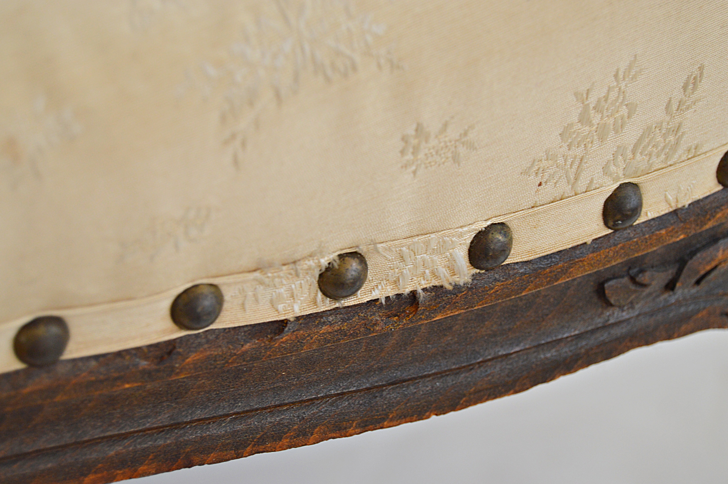 Vintage Louis XV Style Fanteuil