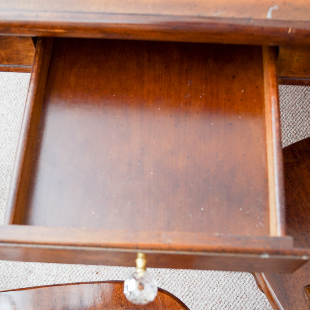 Early American Style Burlwood Dining Room Table  &  Windsor Chairs