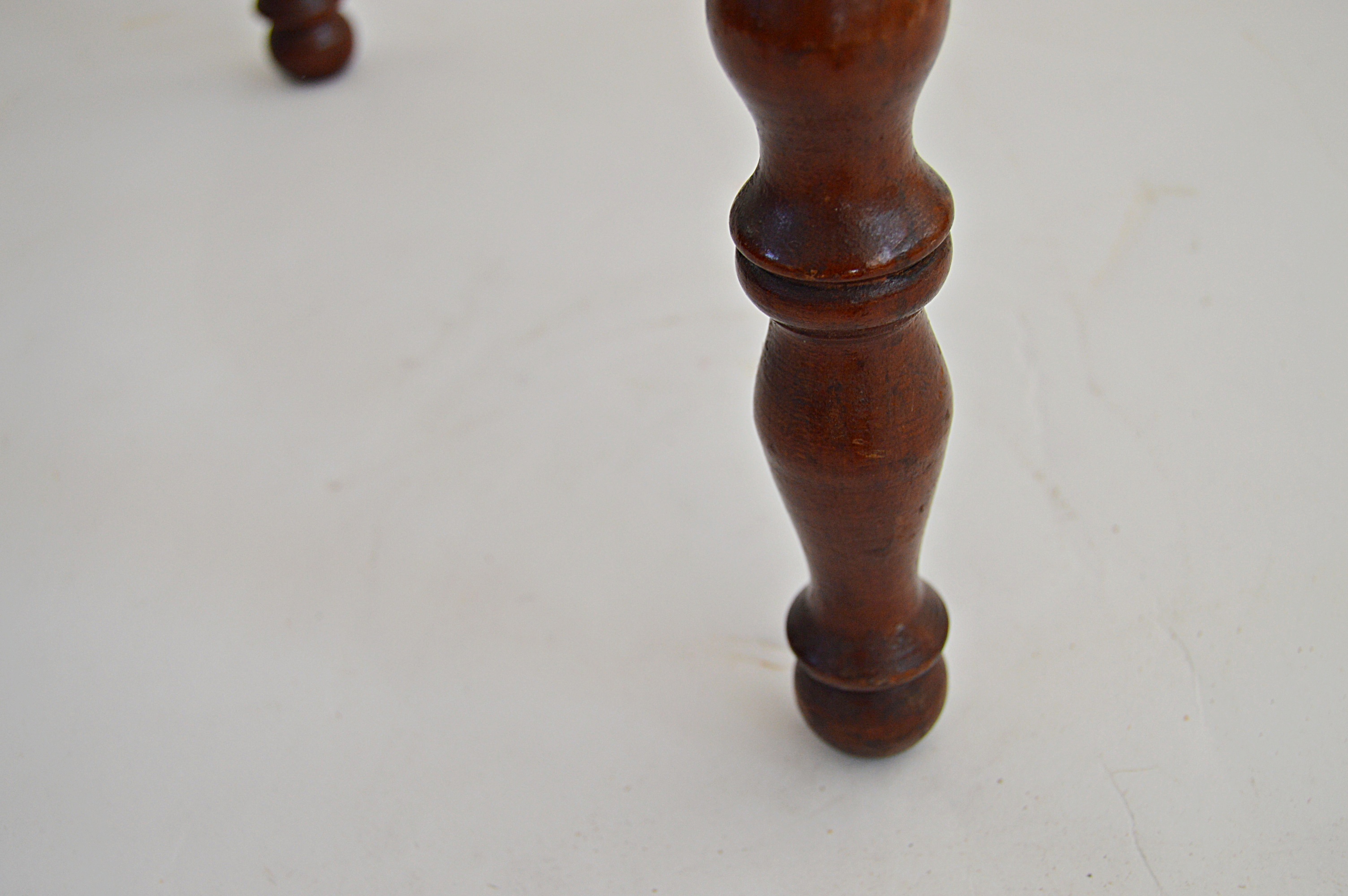 19th Century Sheraton Cherry Side Dropleaf Table