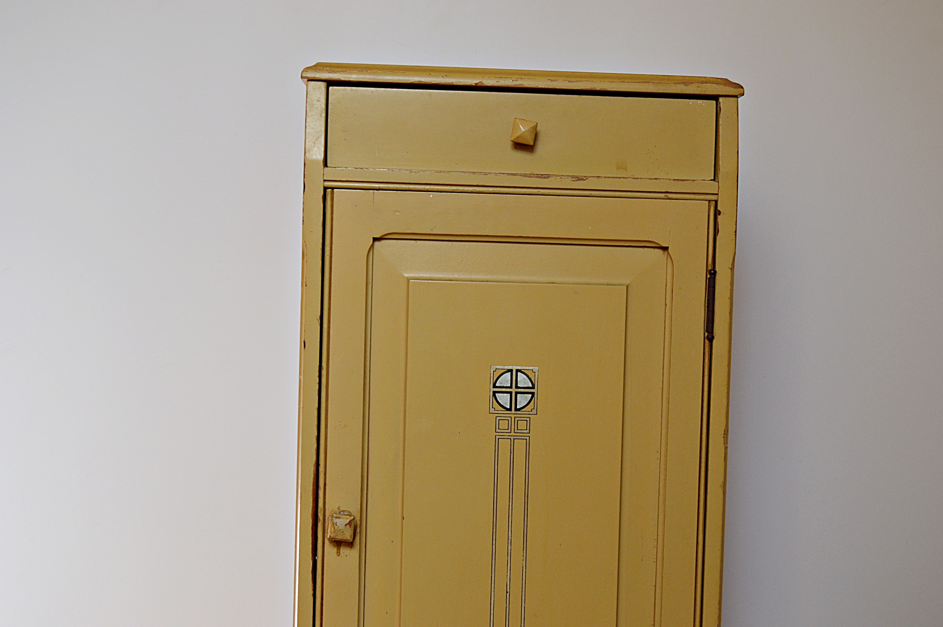 Art Deco Cabinet from Oscar Onken