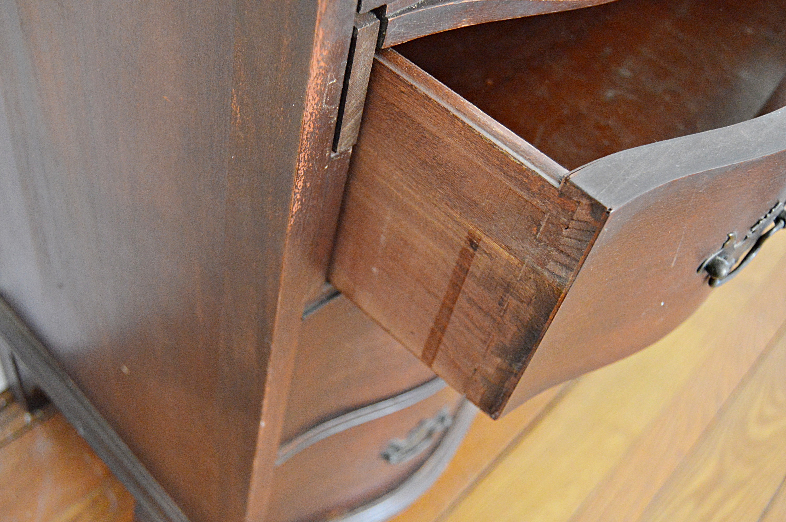 Vintage Queen Anne Style Mahogany Secretariat