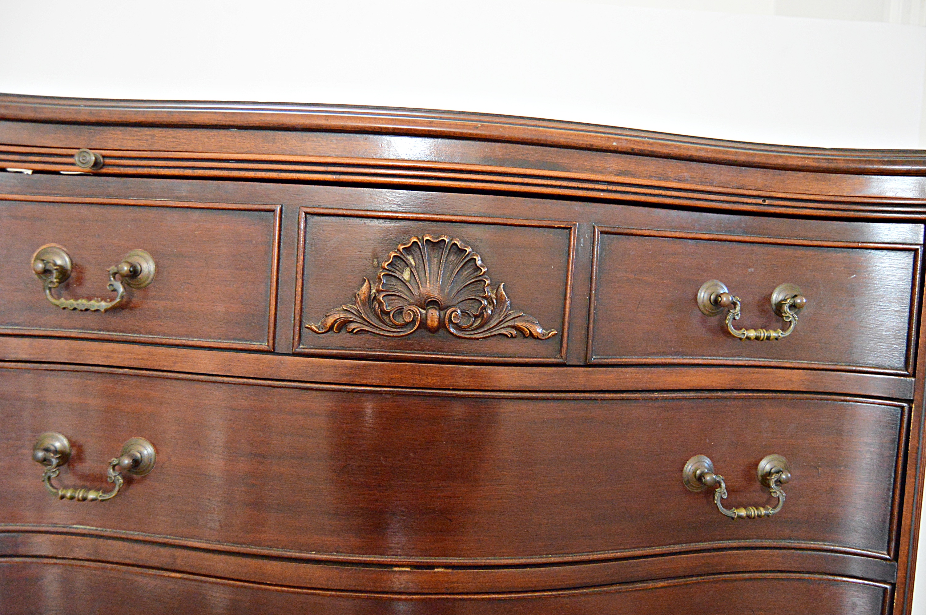 Vintage Queen Anne Style Mahogany Chest