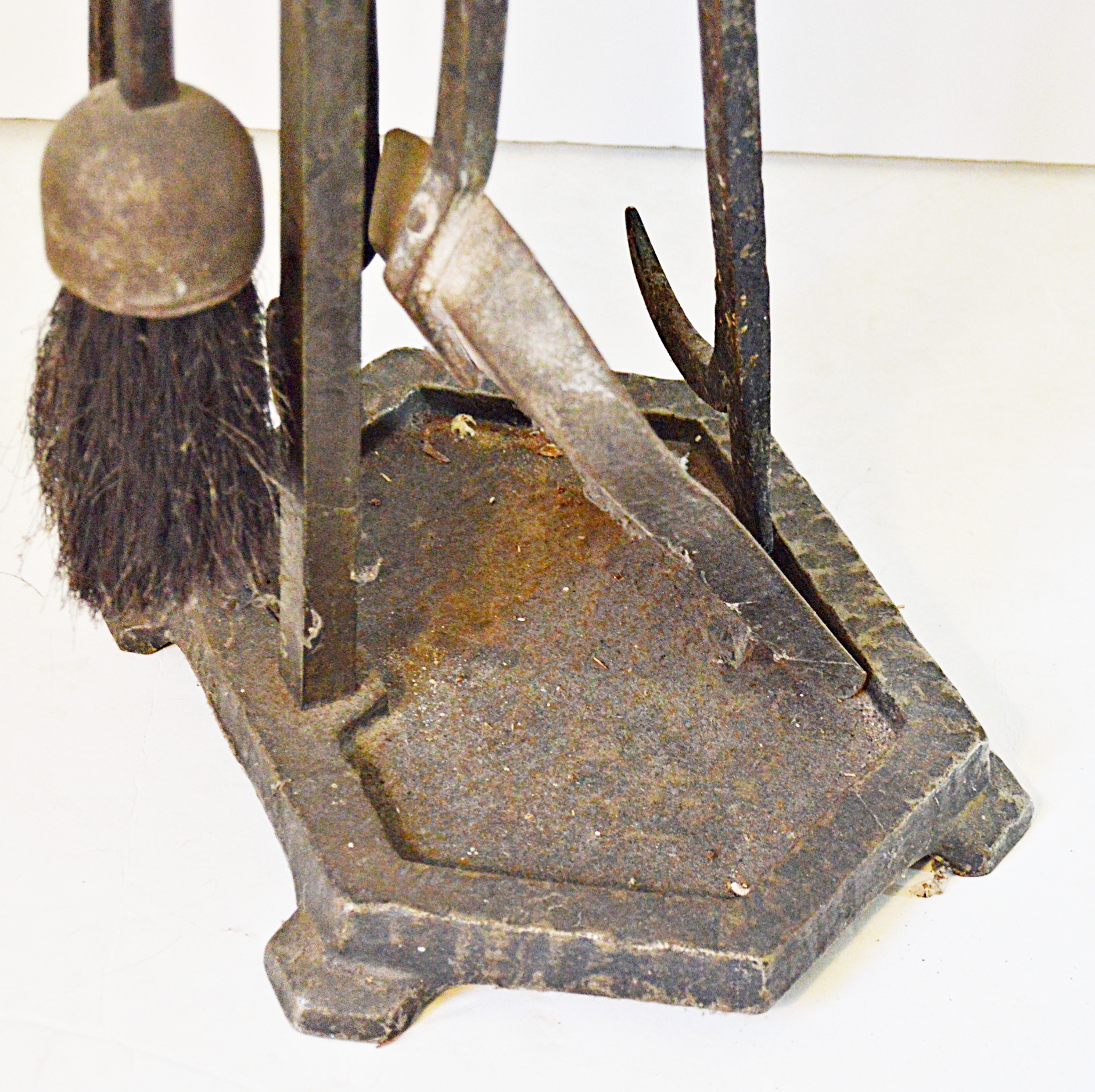 Vintage Arts and Crafts Style Fireplace Tool Set