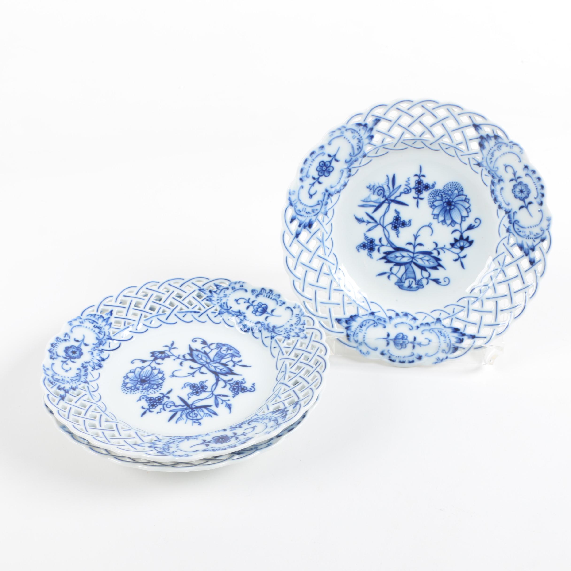 Meissen "Blue Onion" Tableware and Decor