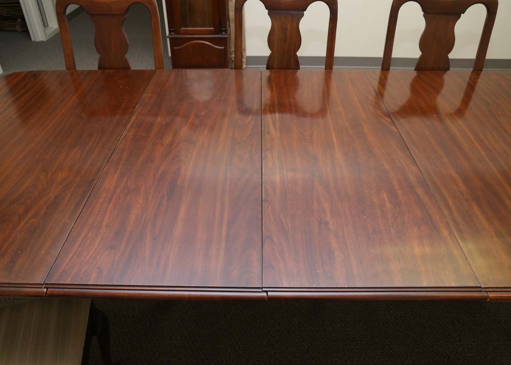 Vintage Queen Anne Style Dining Room Suit by Harden