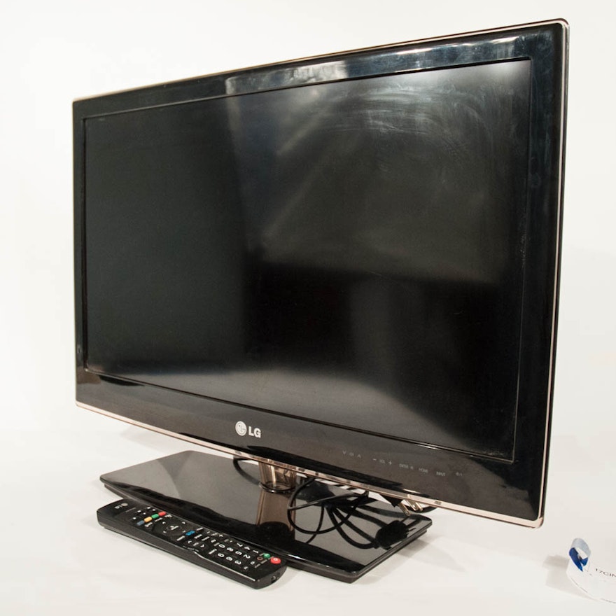 LG 26" LED-LCD 720p HDTV