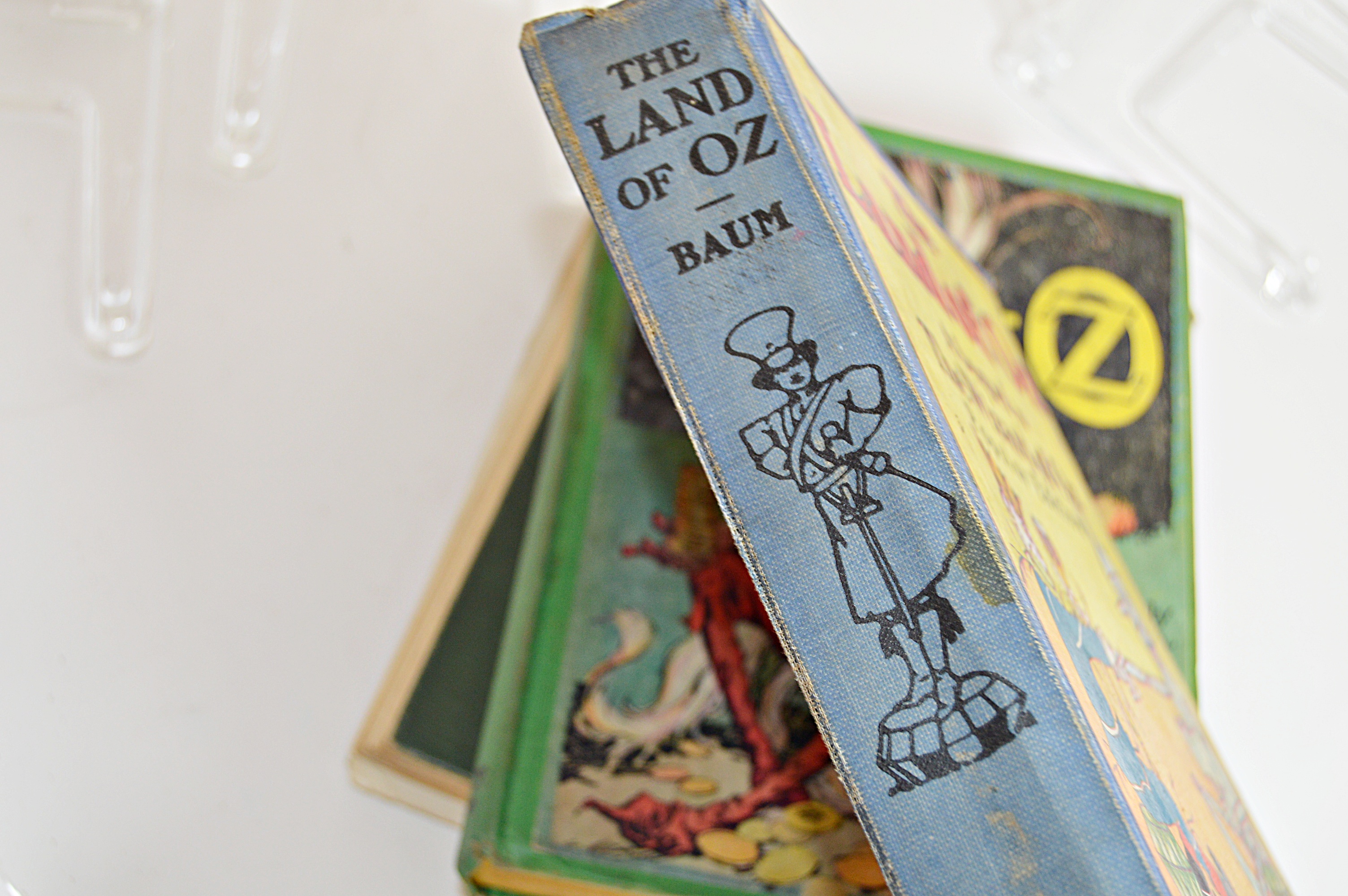 Vintage Wizard of Oz Books