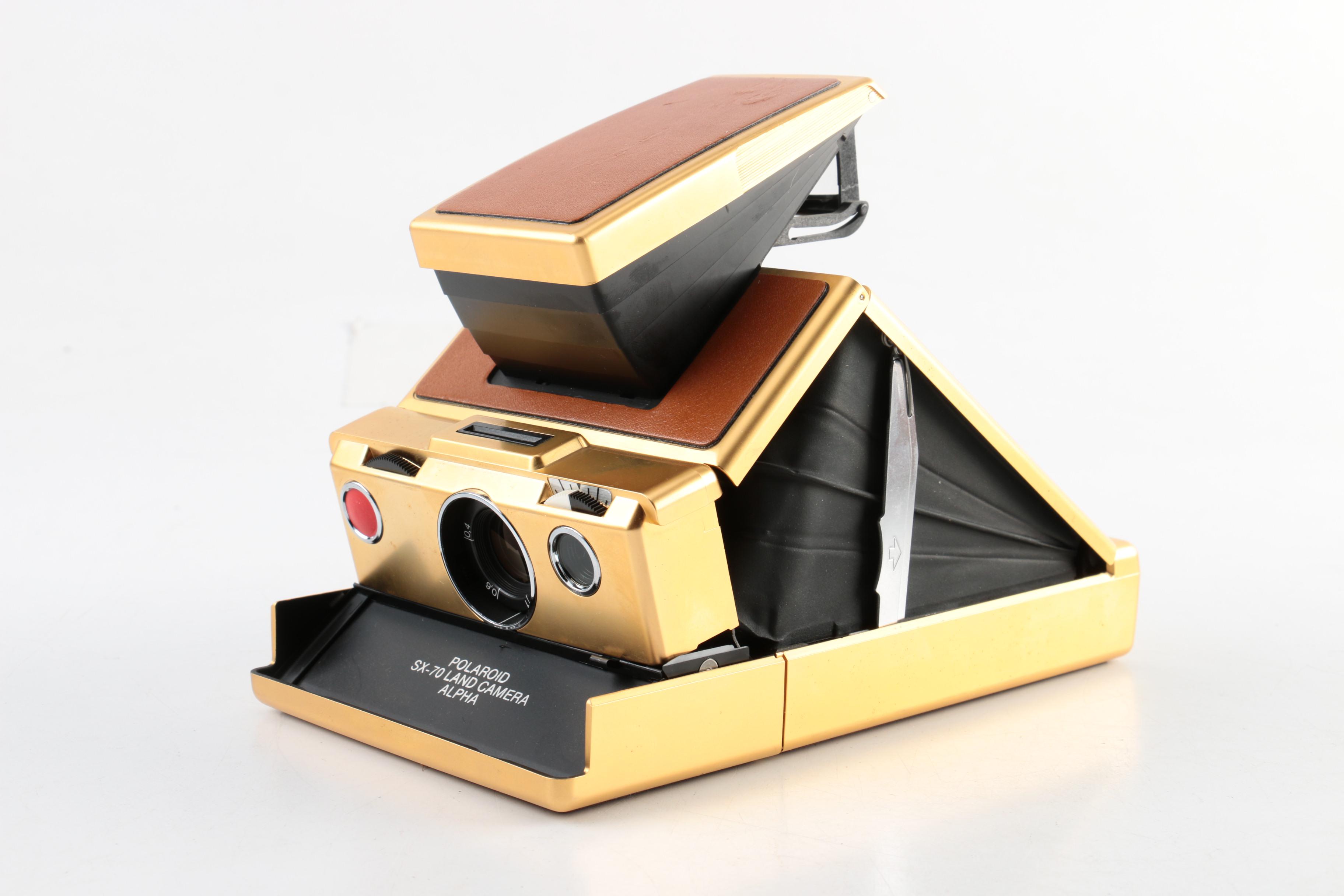 Polaroid SX-70 Land Camera and Case