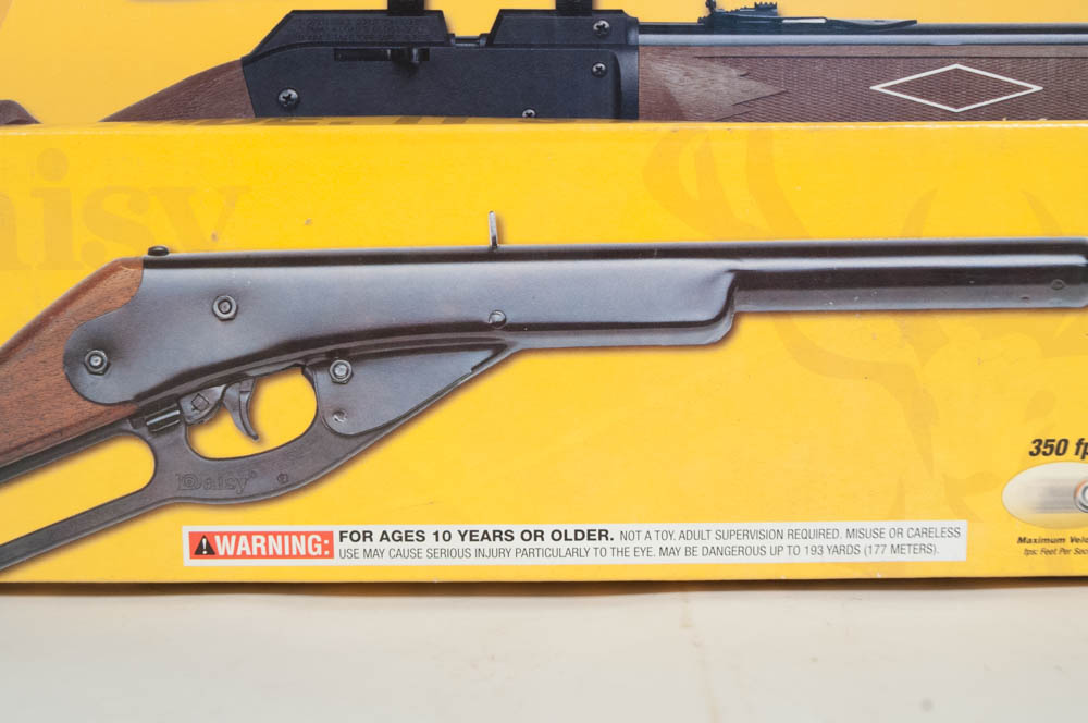 Daisy Buck 400 & Powerline 880S BB Air Rifles + Deluxe Game Cleaning Kit & Scope