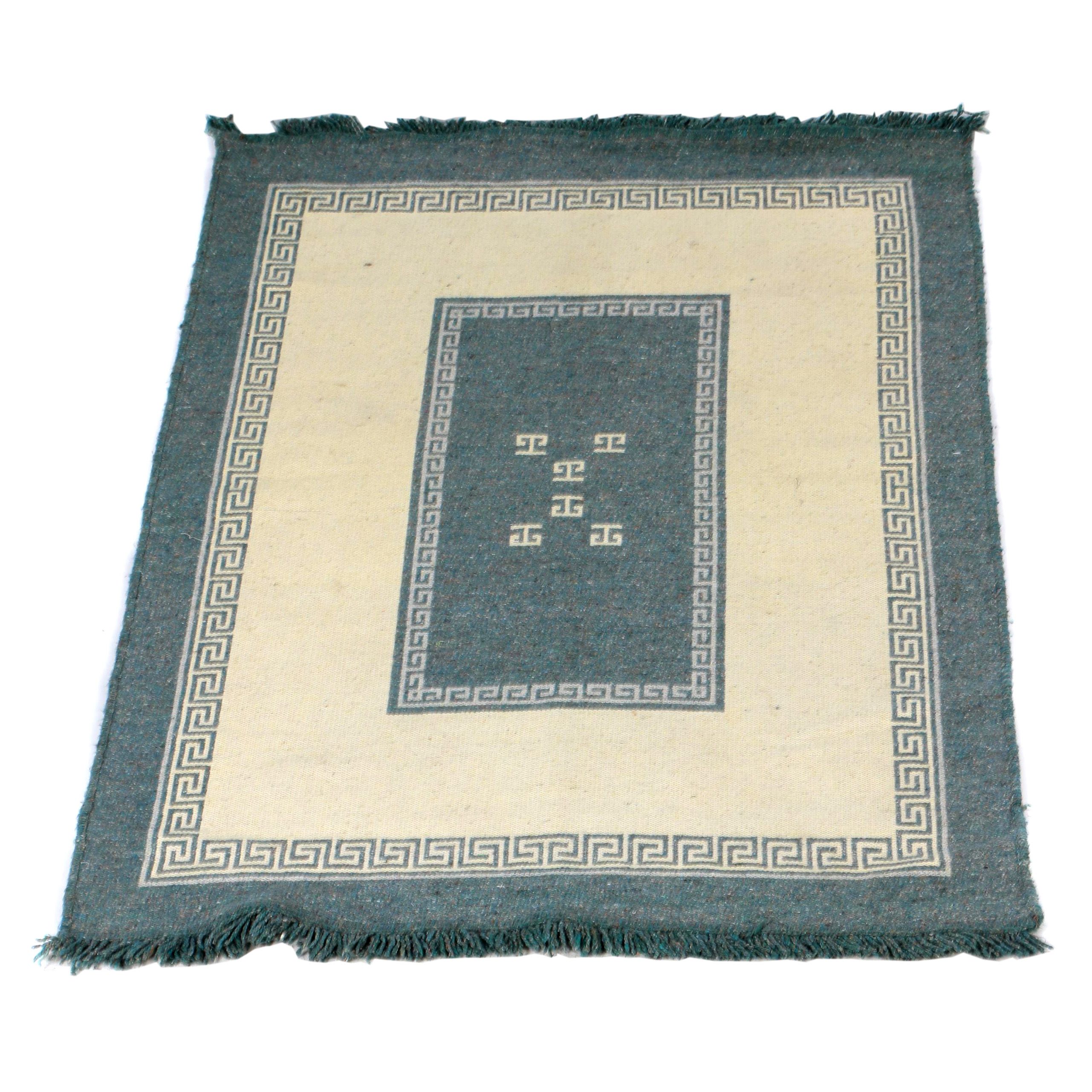Handwoven Gray and White Meander Motif Area Rug