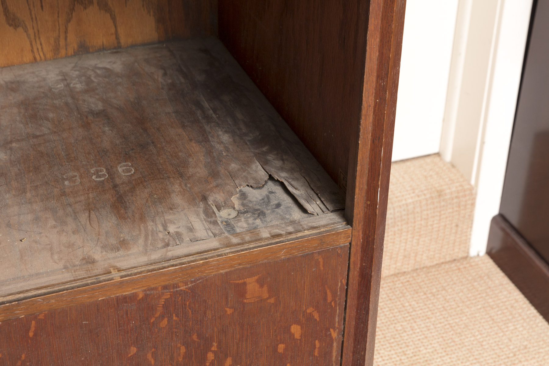 Vintage Edison Disc Phonograph Cabinet