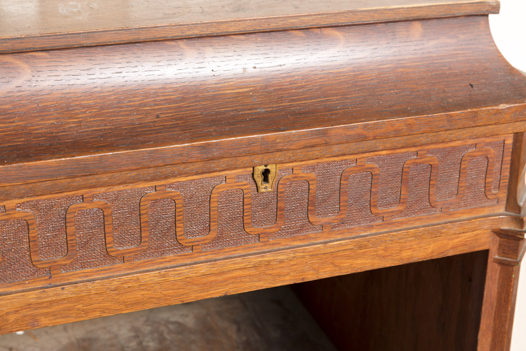 Vintage Edison Disc Phonograph Cabinet