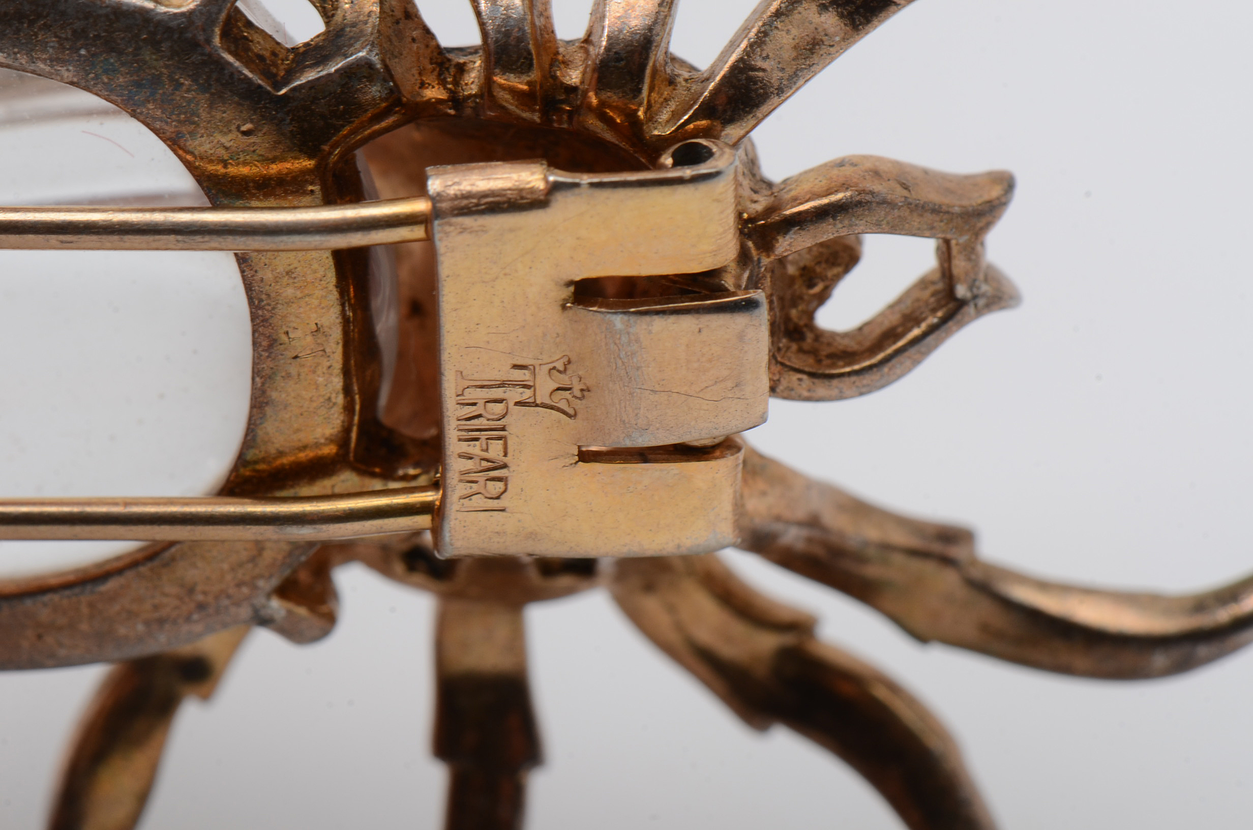 Vintage Crown Trifari Jelly Belly Spider Fur Clip