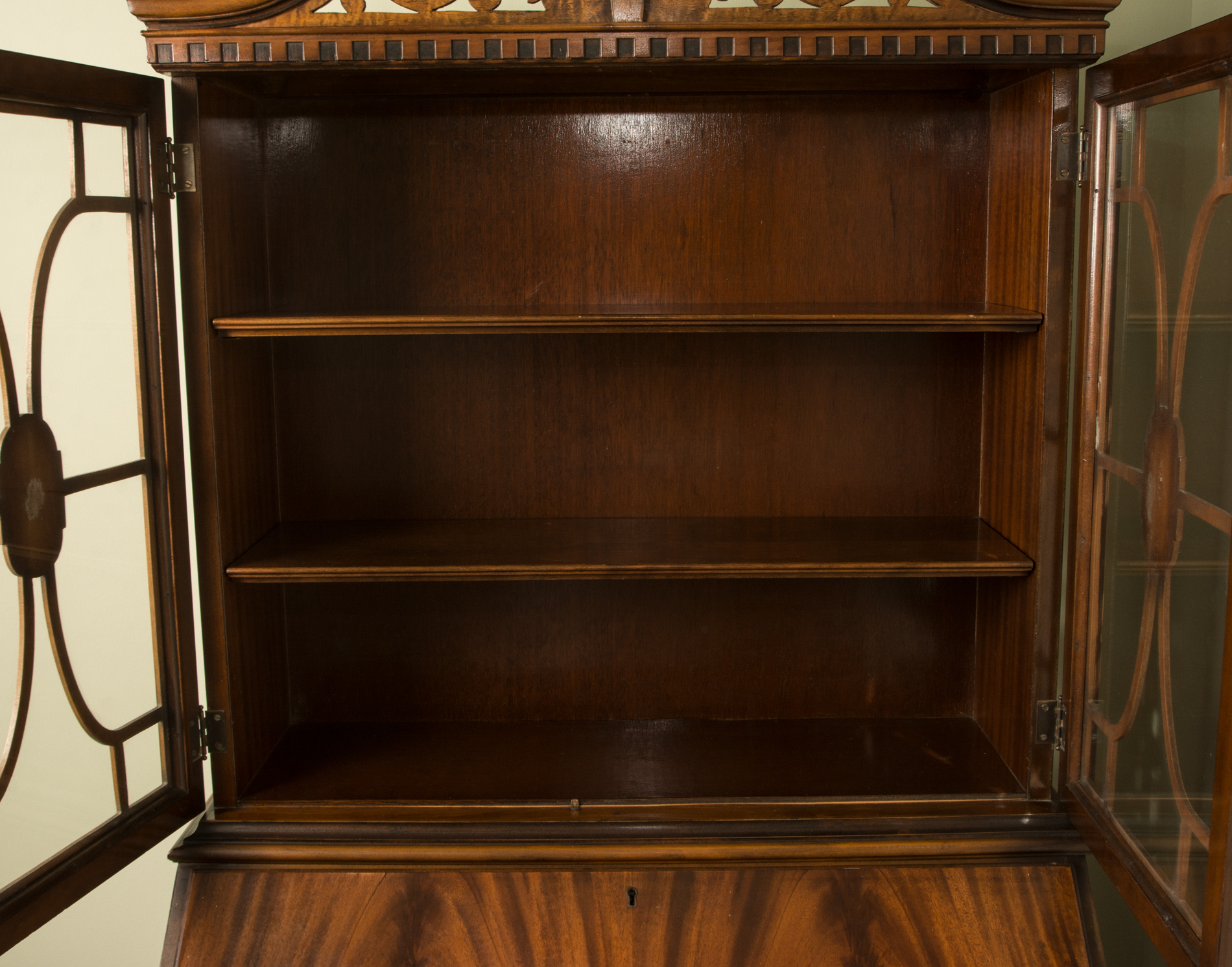 Berkey & Gay William and Mary Style Secretary Desk