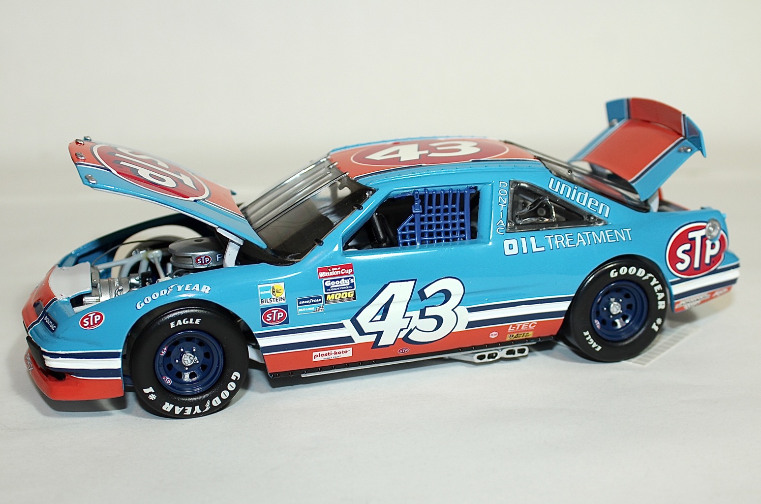 Franklin Mint Richard Petty Racing Car and Tractor Trailer Die Cast Replicas