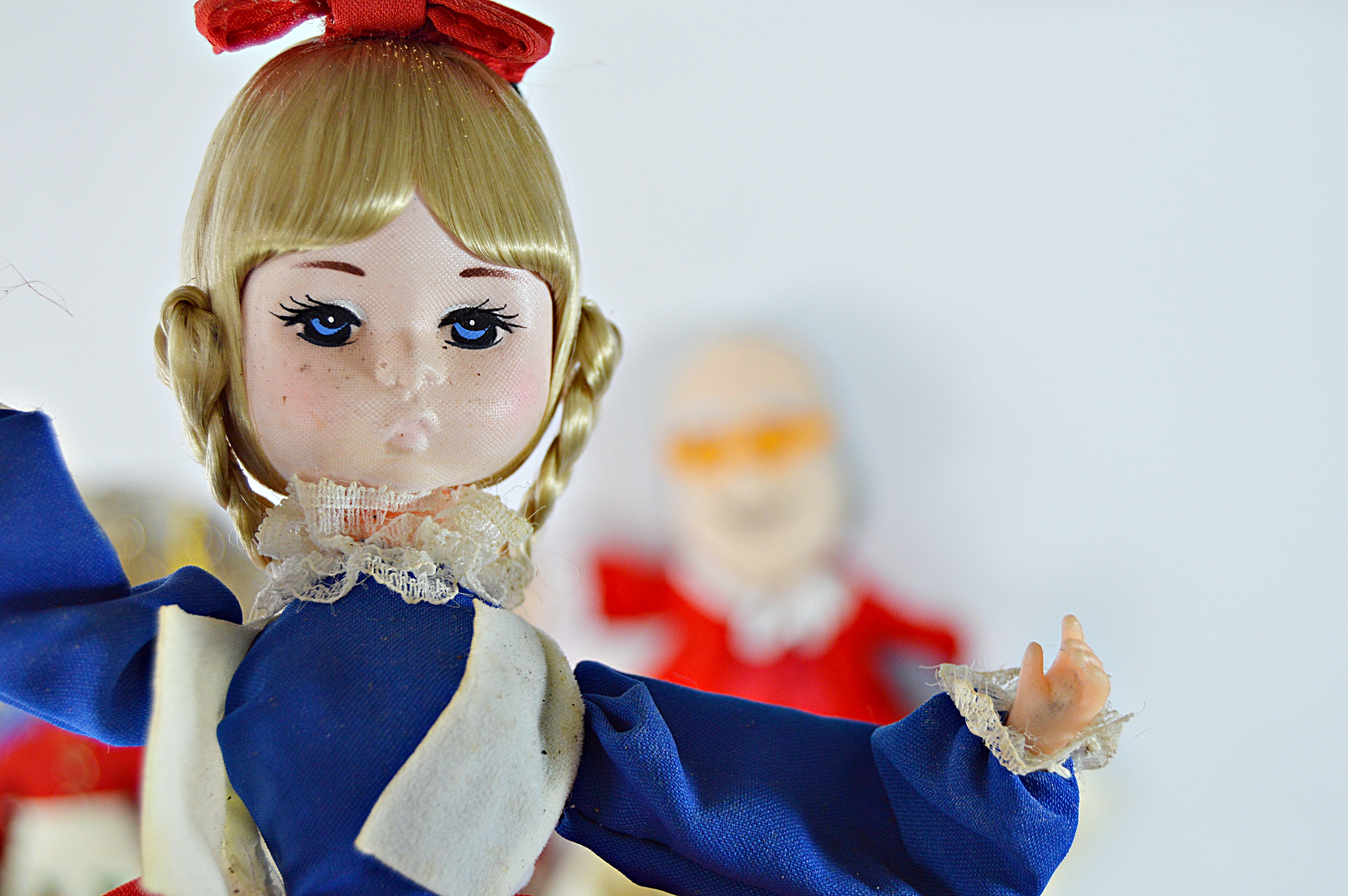 Vintage Christmas and Barware Decor and Collectibles with Bradley Dolls