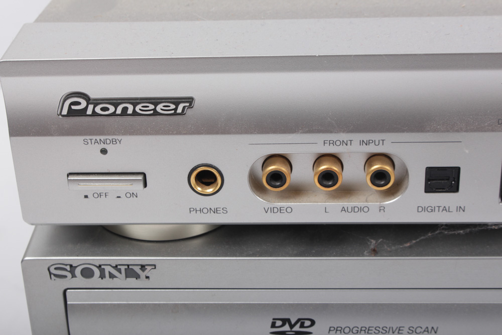 Sony DVD/VHS Player With Pioneer VSX-C300 Receiver