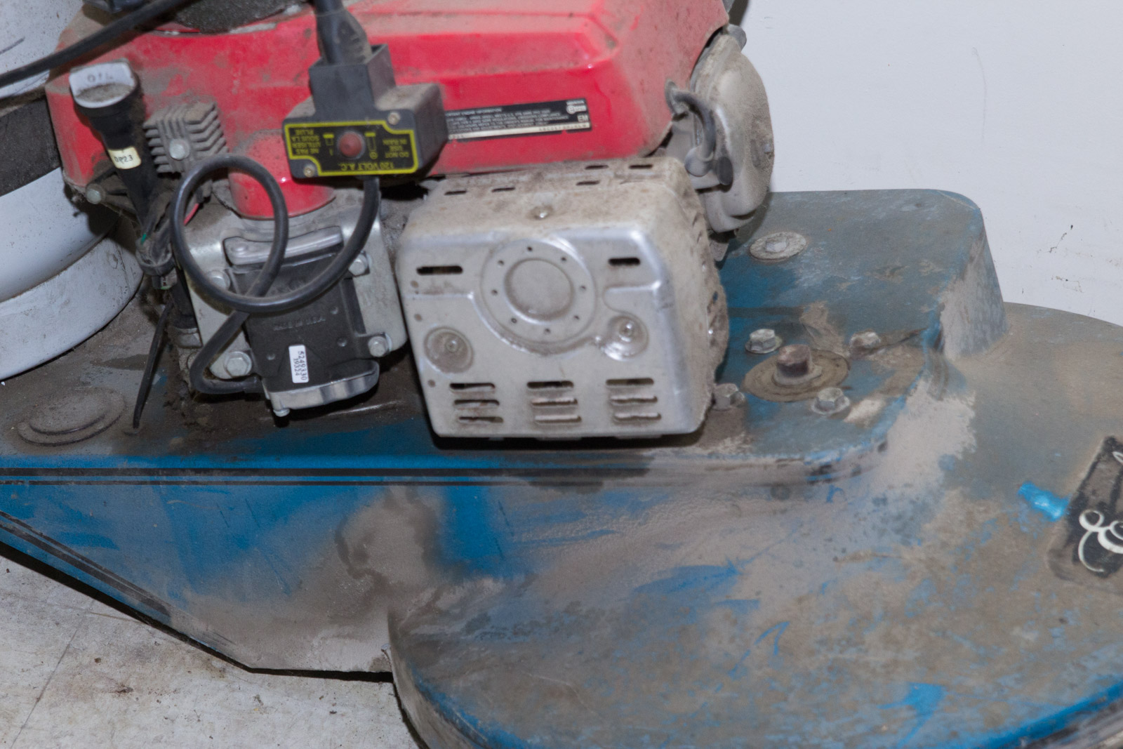 Propane Powered Honda Motor Floor Buffer