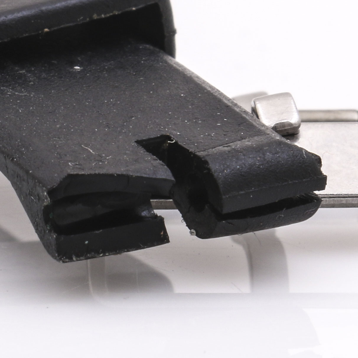 Tag Heuer 29.00 MM Professional 200M Stainless Steel and Black Rubber Sport Watch