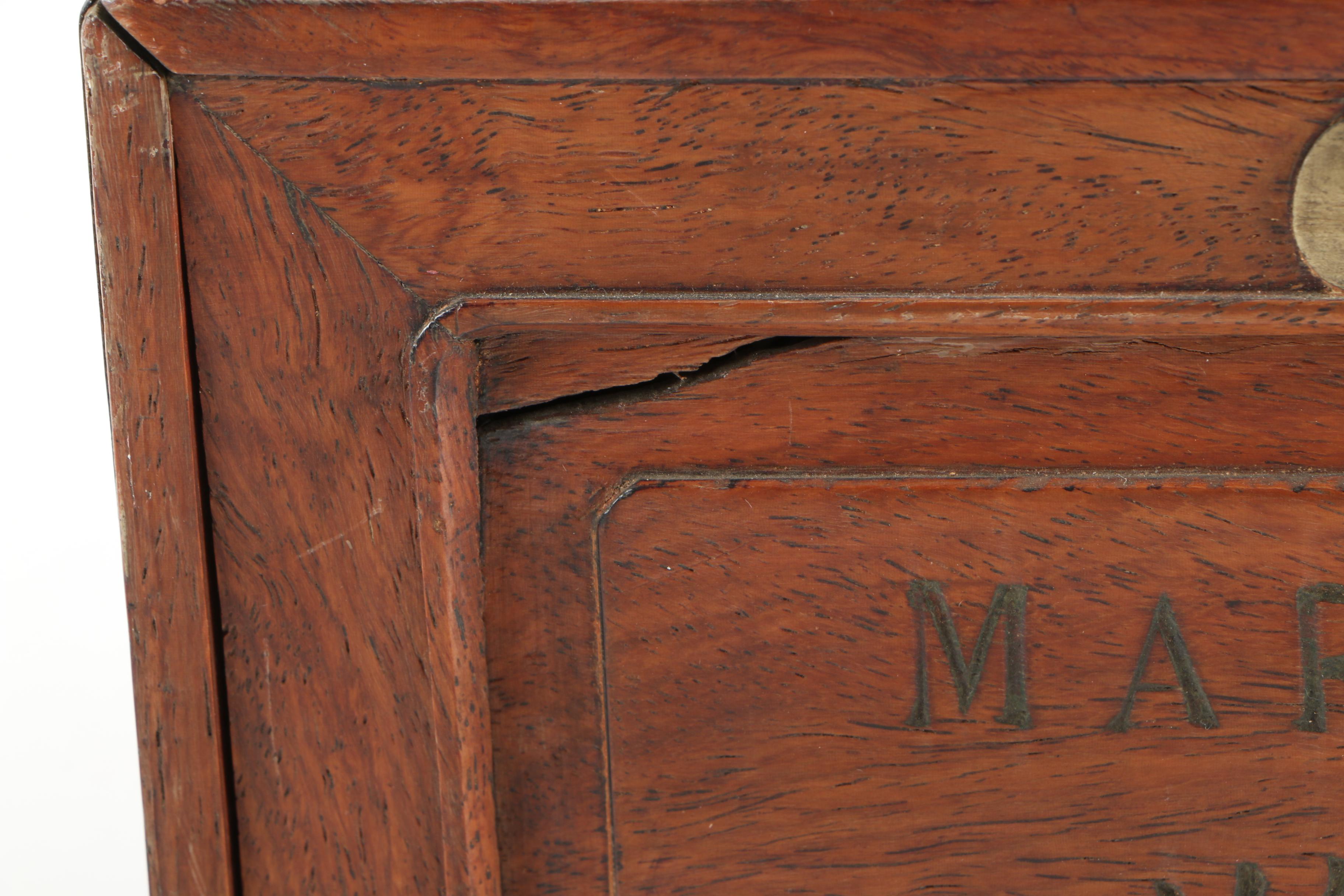 Mar Cheuk Vintage Chinese Radio