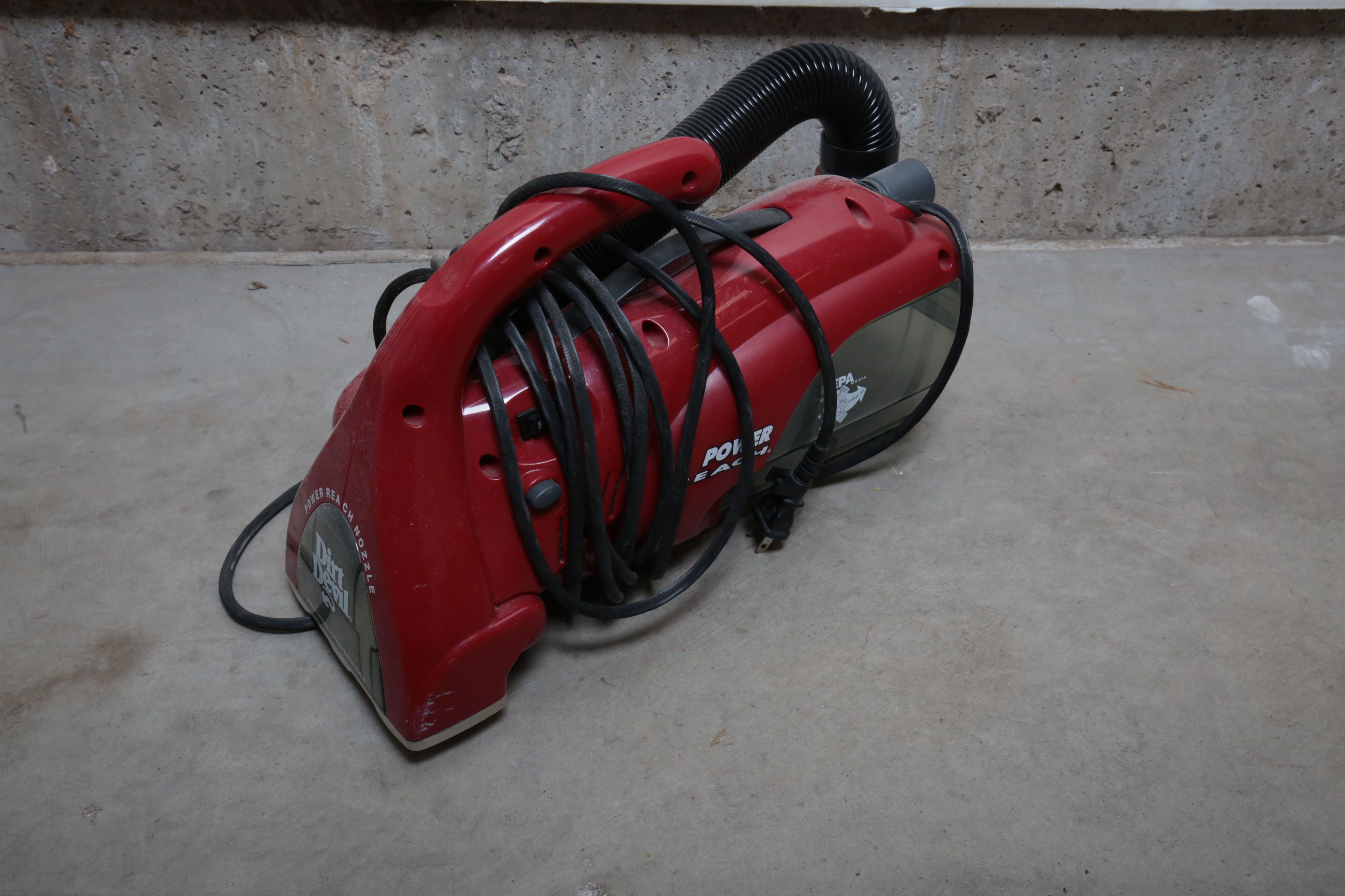Dirt Devil Hand Vacuum