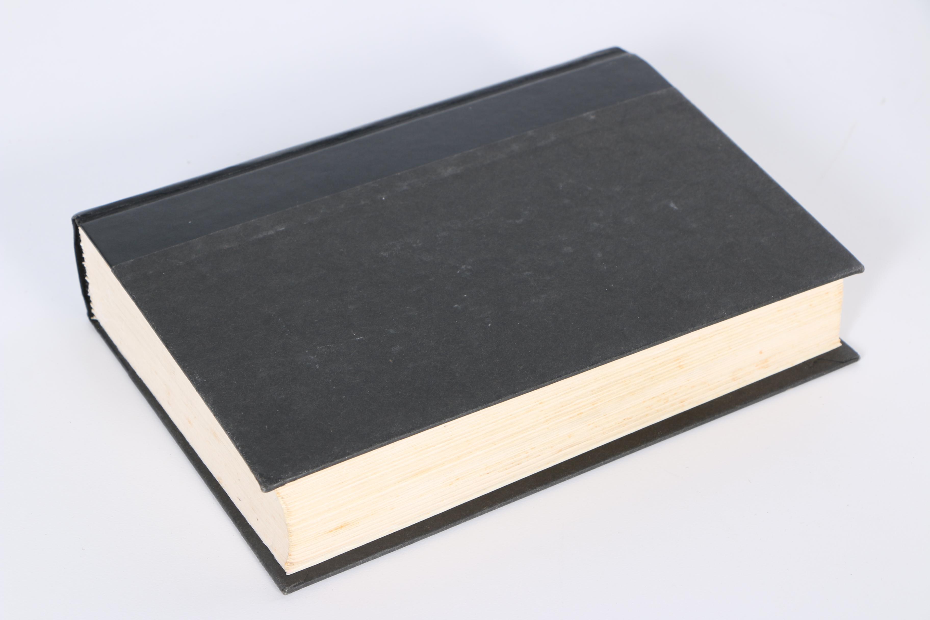 Assorted Books featuring "Brave New World" and "American Sphinx"